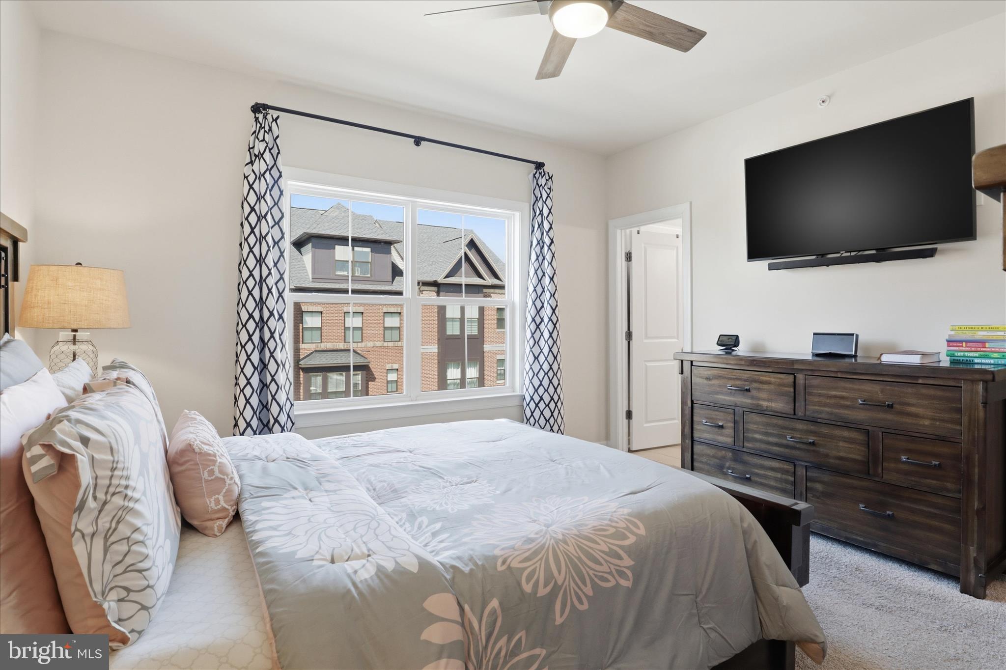 NORTH HILL - Residential