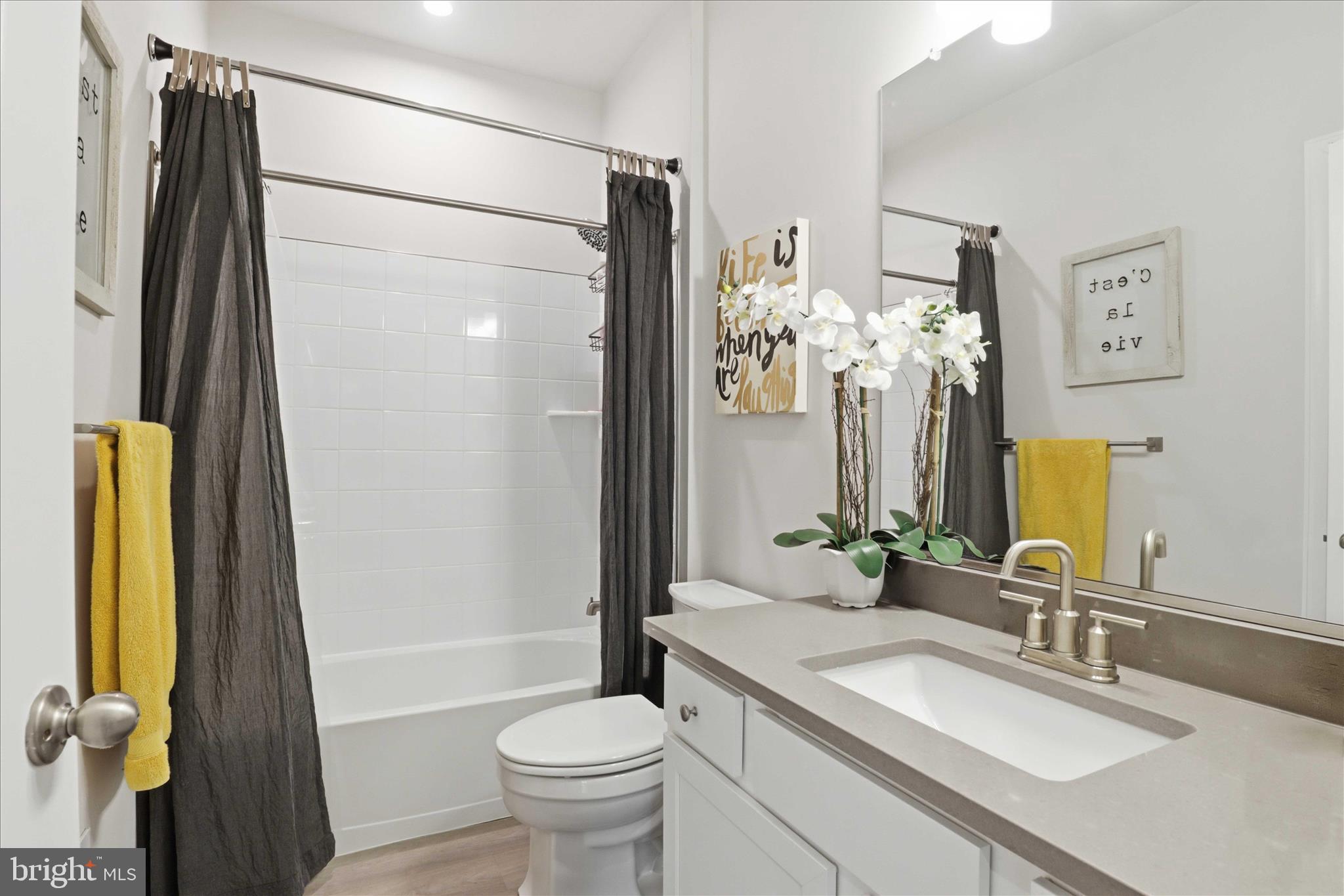 NORTH HILL - Residential