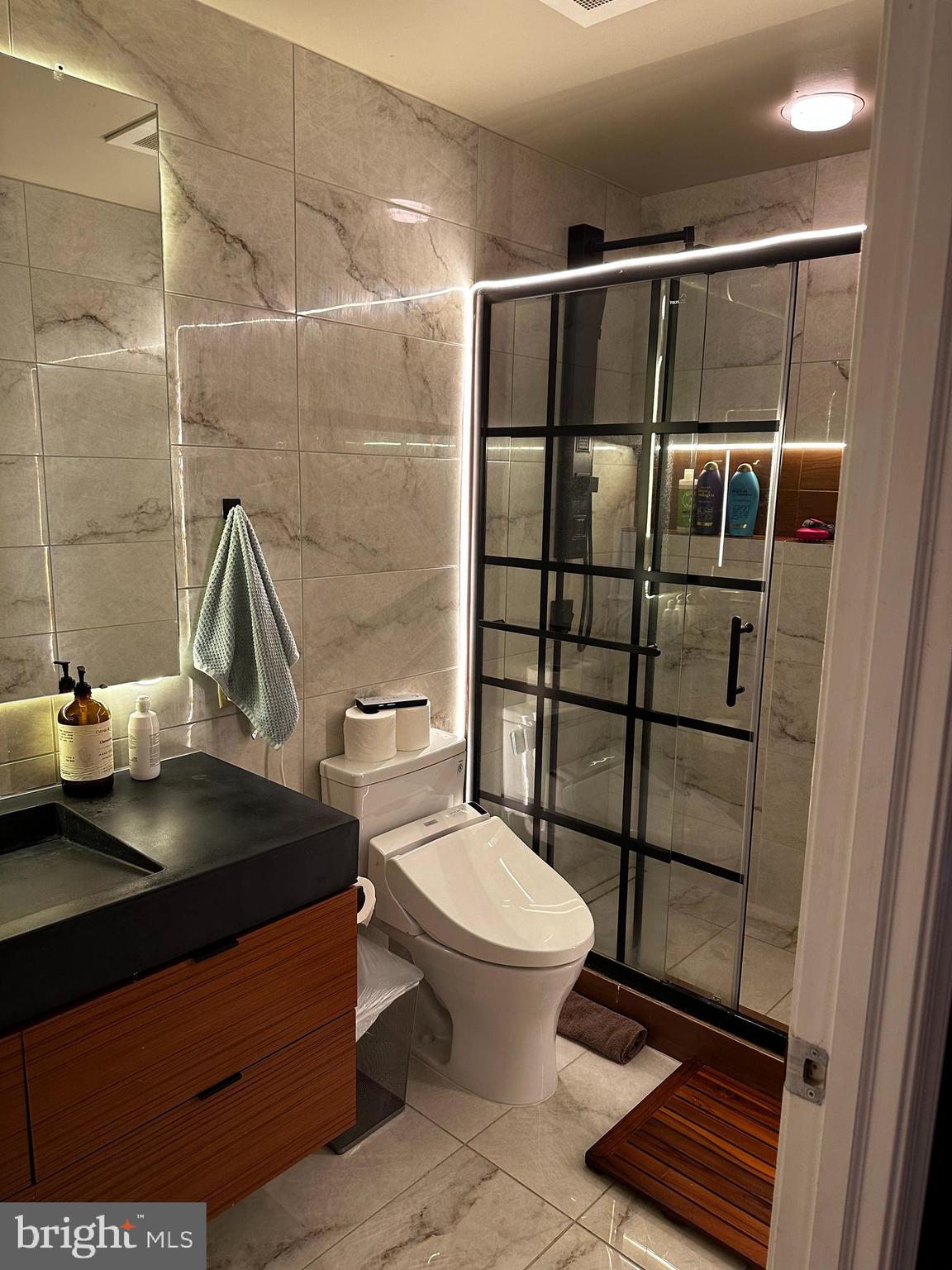 MERCER - Residential Lease