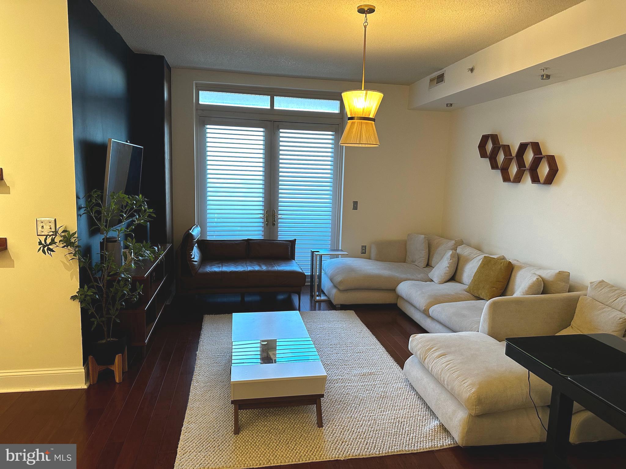 MERCER - Residential Lease