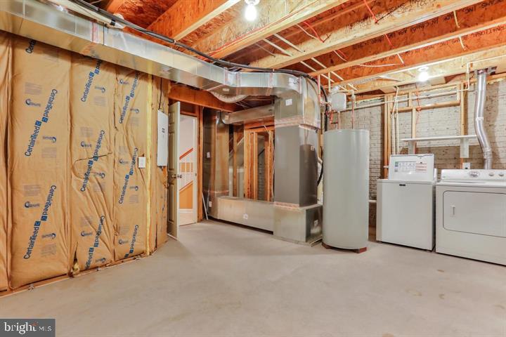 BROOKFIELD - Residential