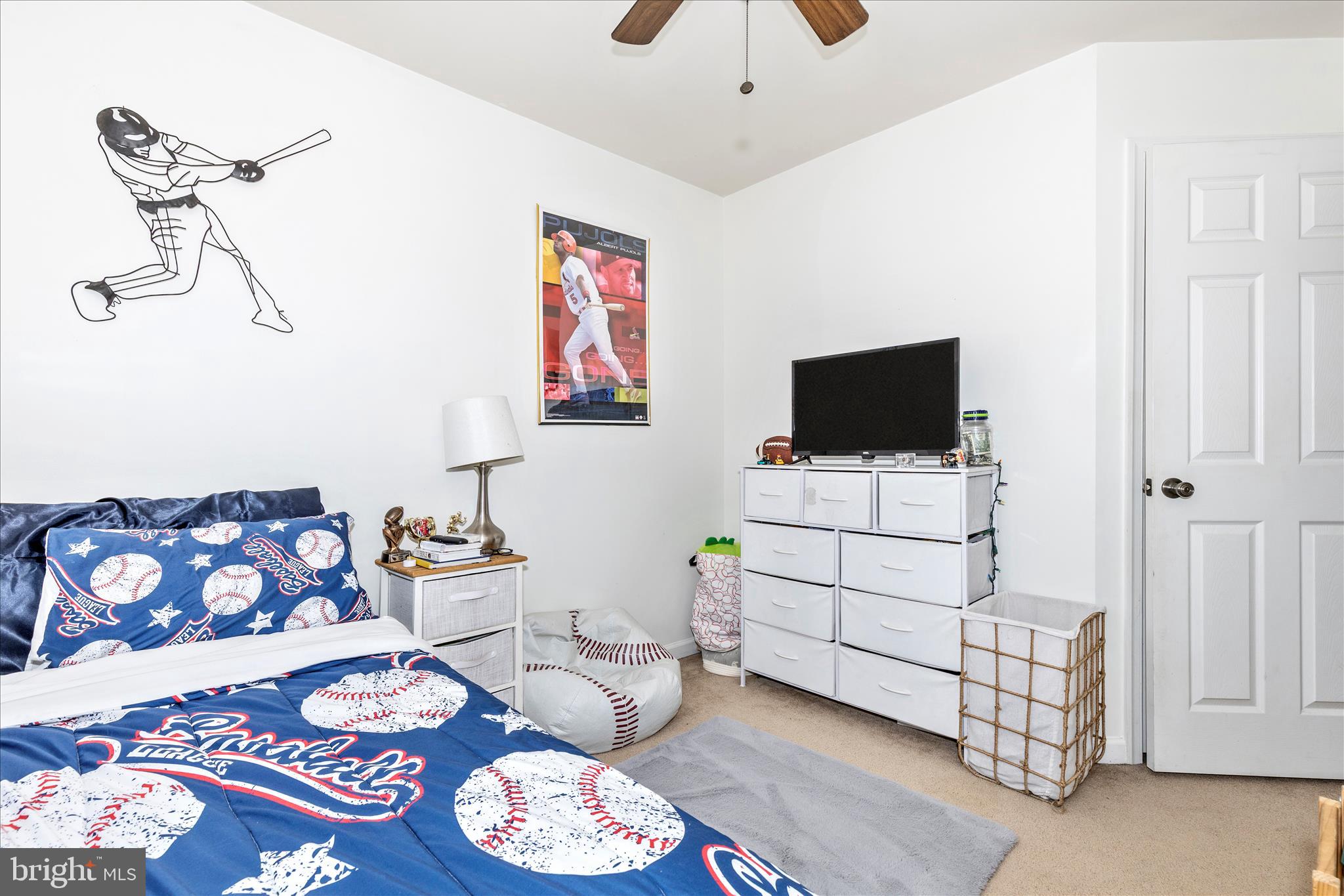 BROOKFIELD - Residential