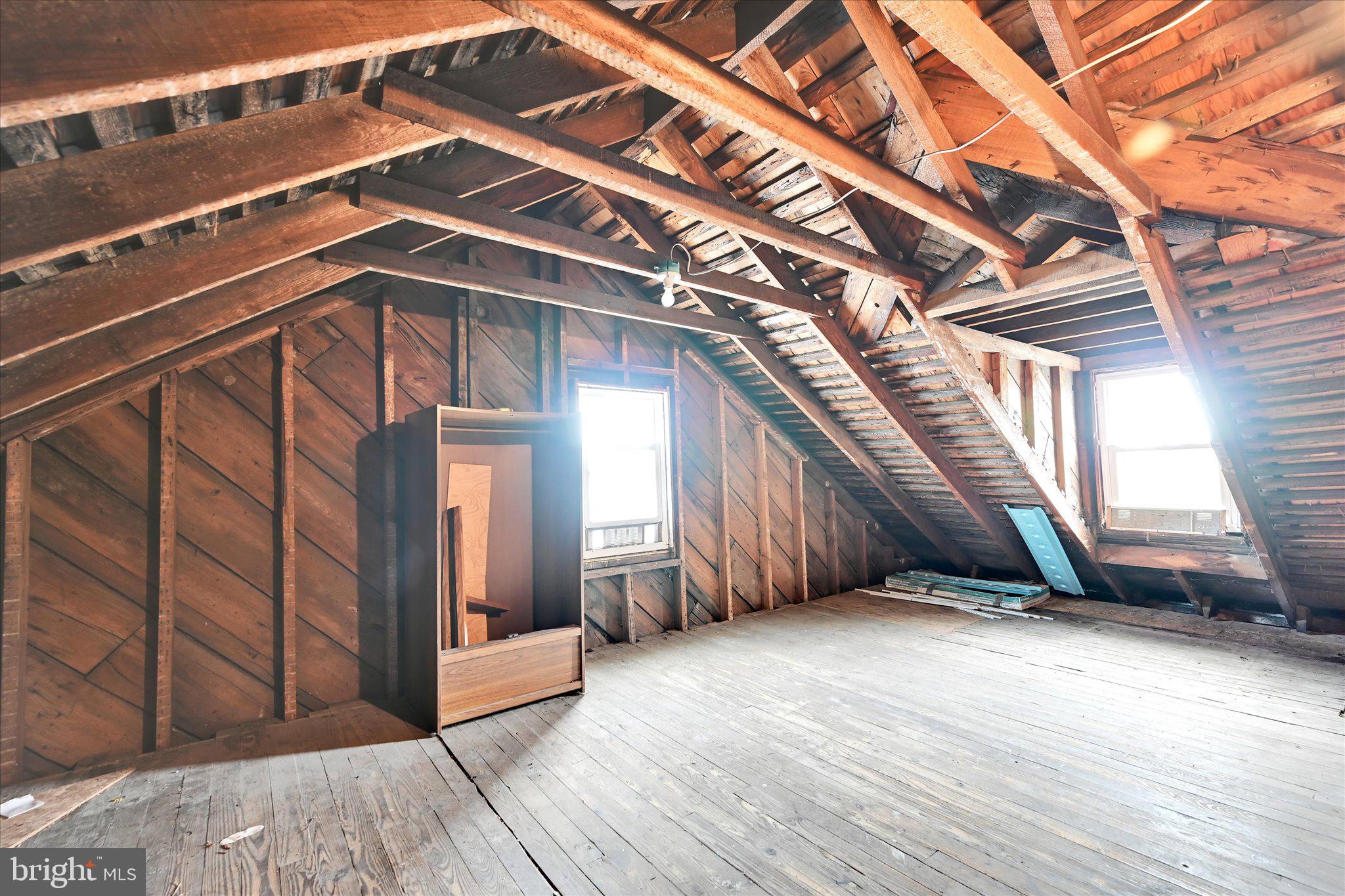 NEW MINERSVILLE - Residential