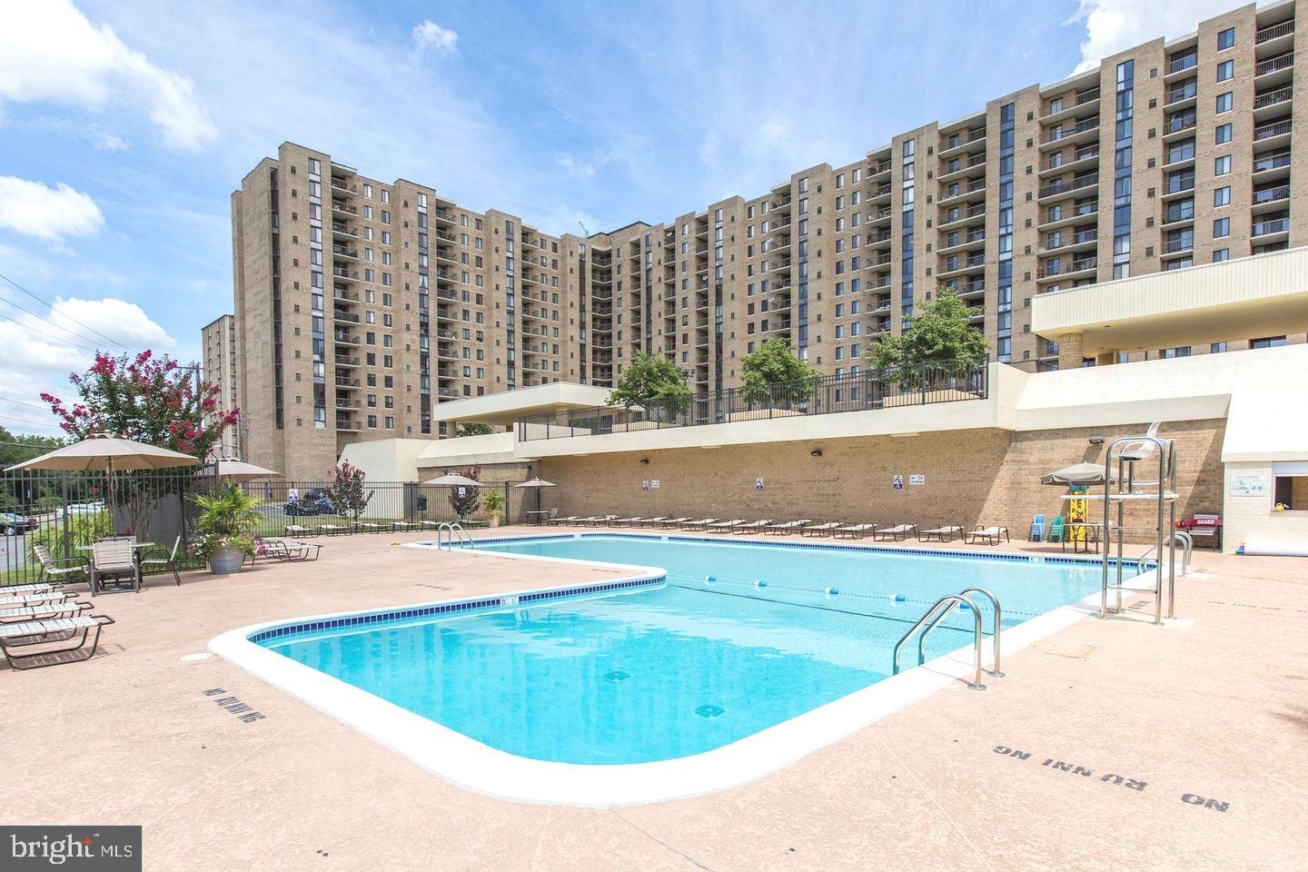 THE BRITTANY - Residential