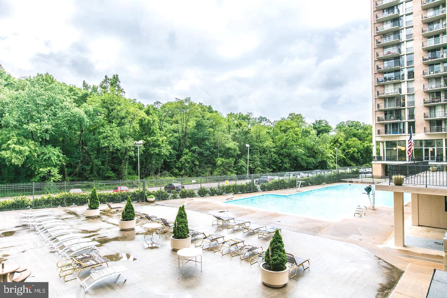 THE BRITTANY - Residential