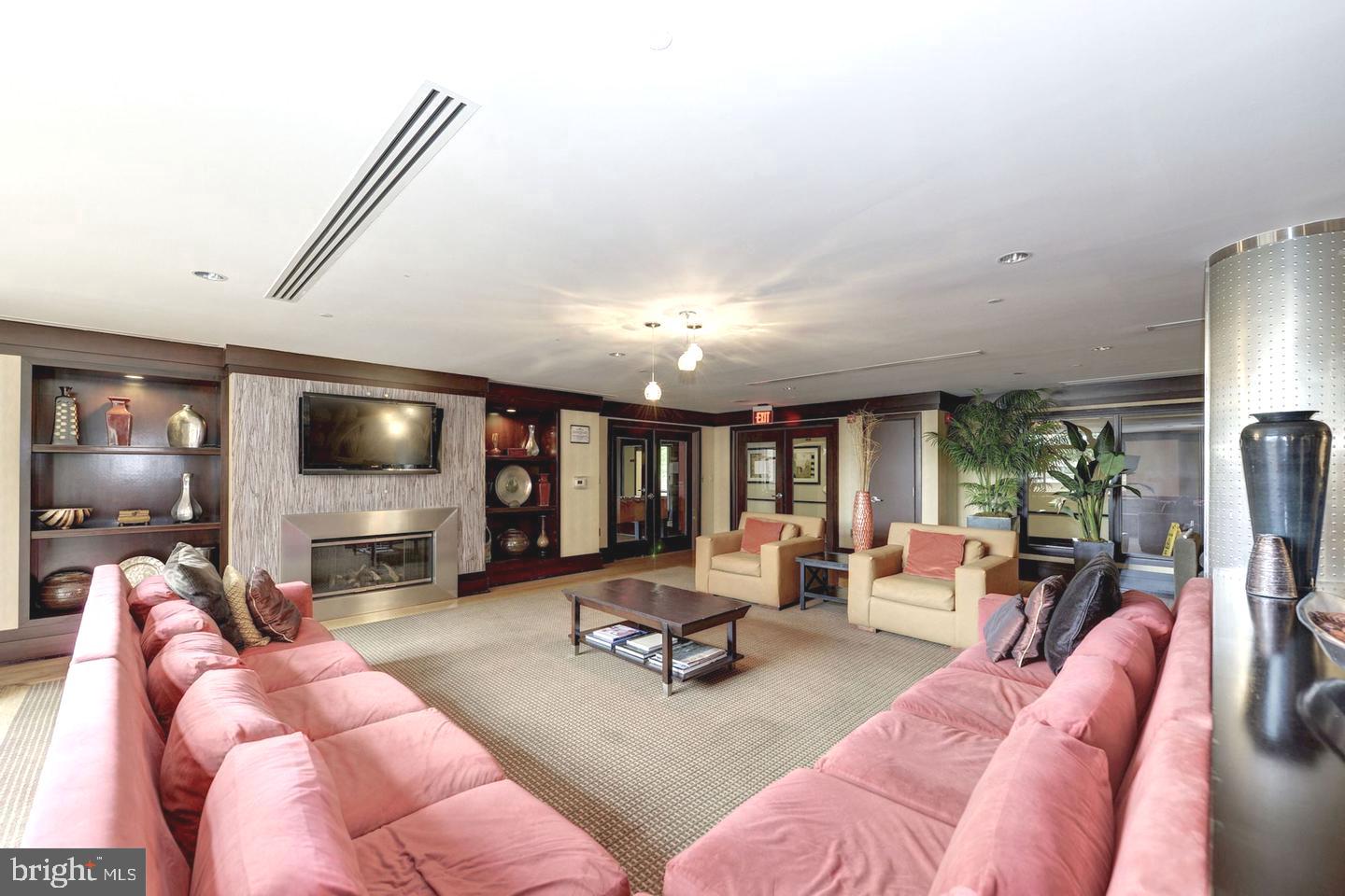 THE BRITTANY - Residential