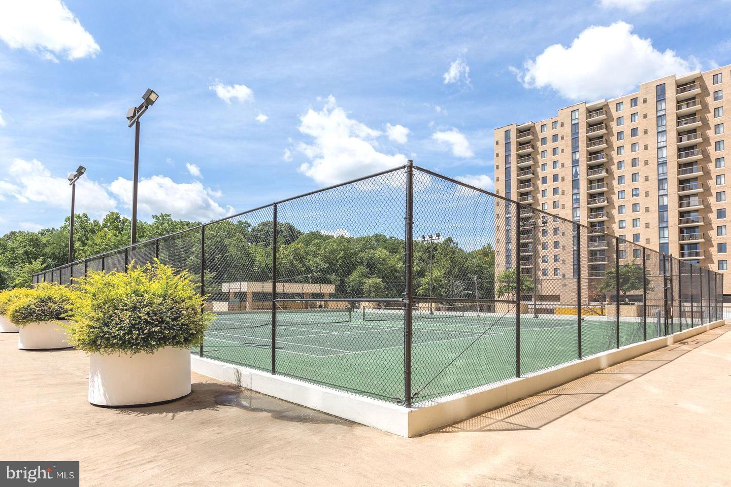 THE BRITTANY - Residential