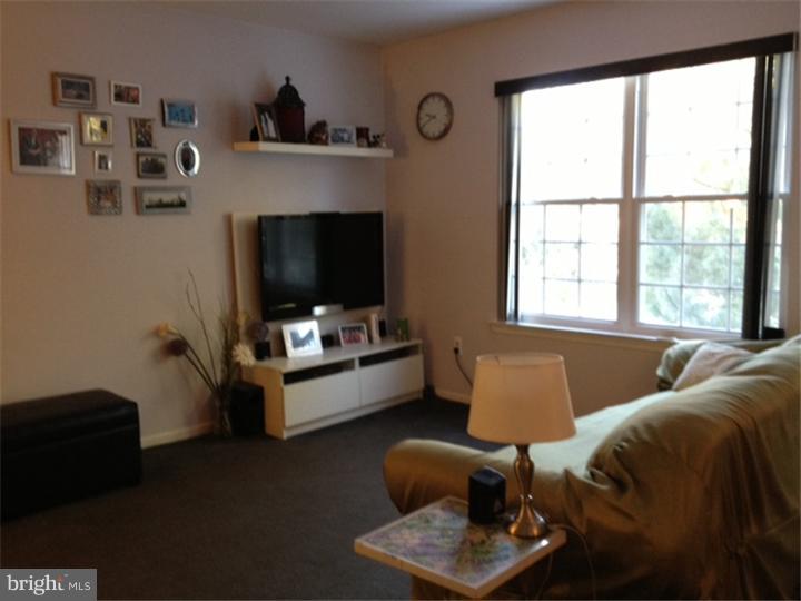 CROWN POINTE - Residential Lease