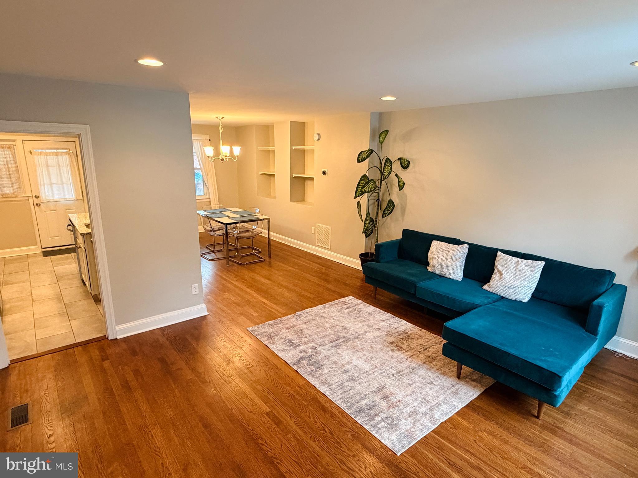 EDNOR GARDENS HISTORIC DISTRICT - Residential