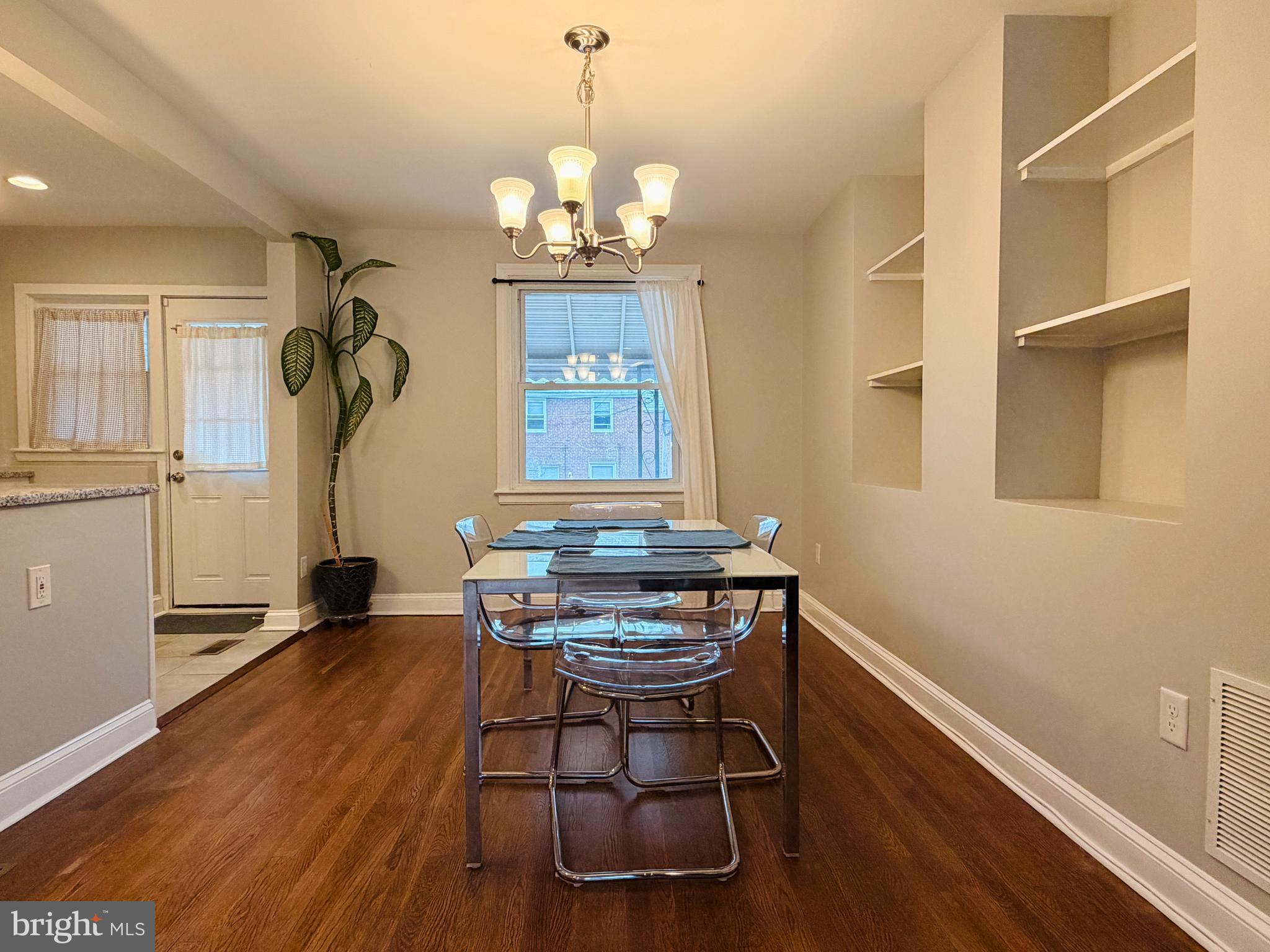 EDNOR GARDENS HISTORIC DISTRICT - Residential