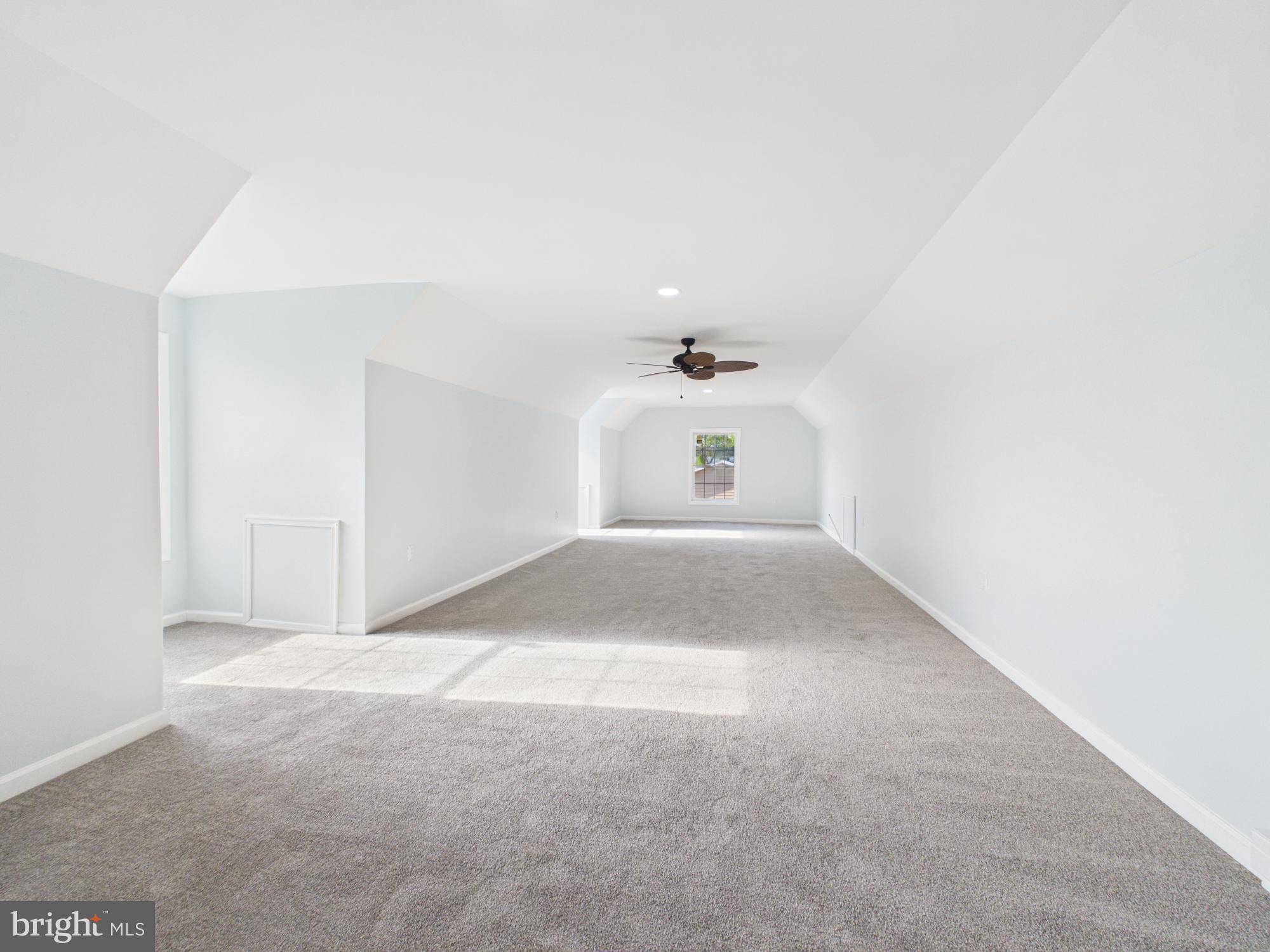 HIDDEN ACRES - Residential