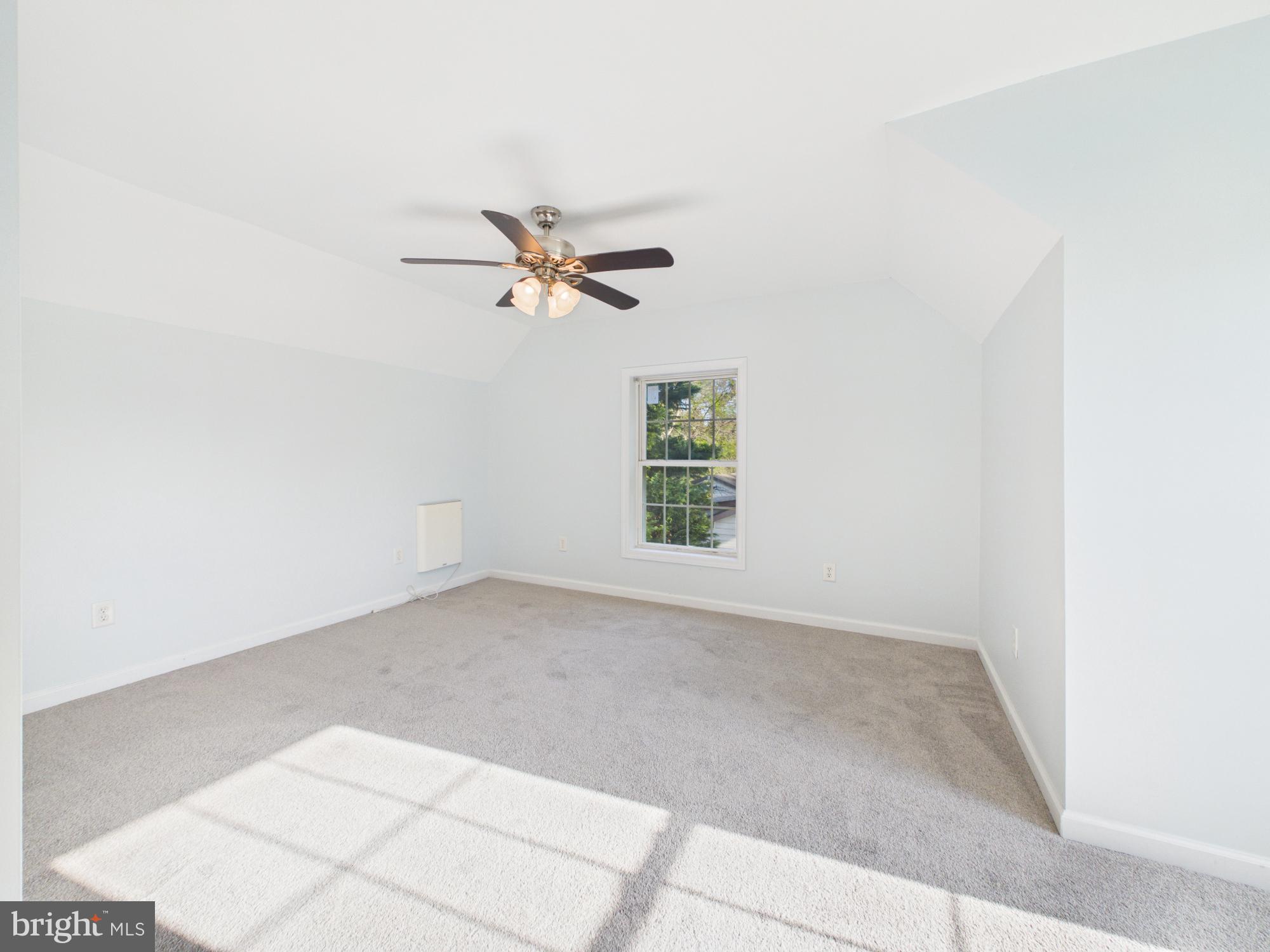 HIDDEN ACRES - Residential