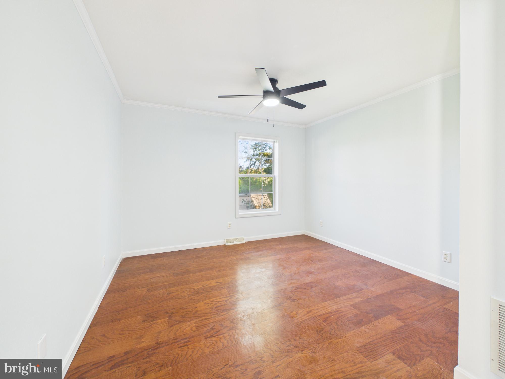 HIDDEN ACRES - Residential