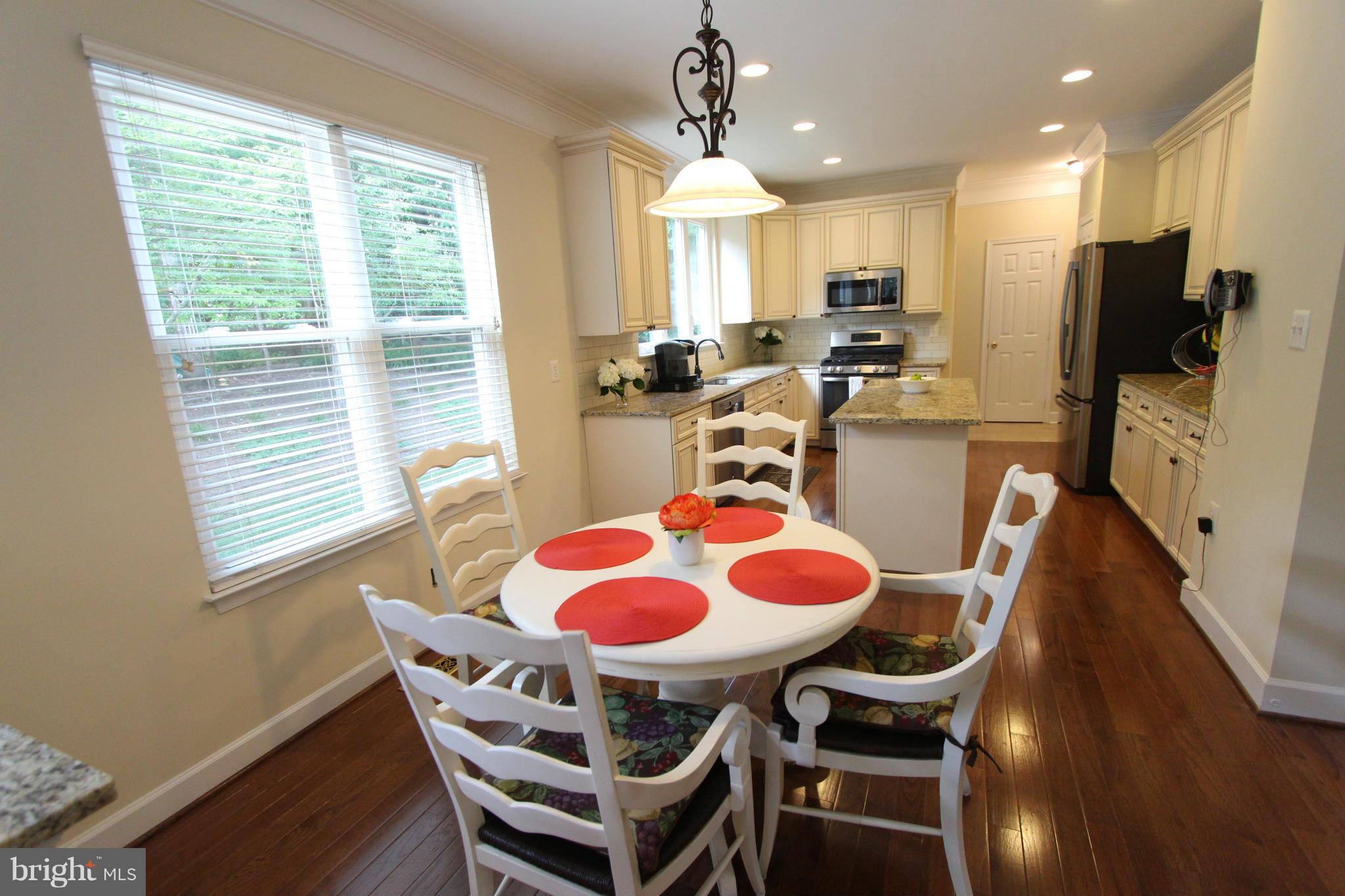 RICHLAND FOREST - Residential Lease