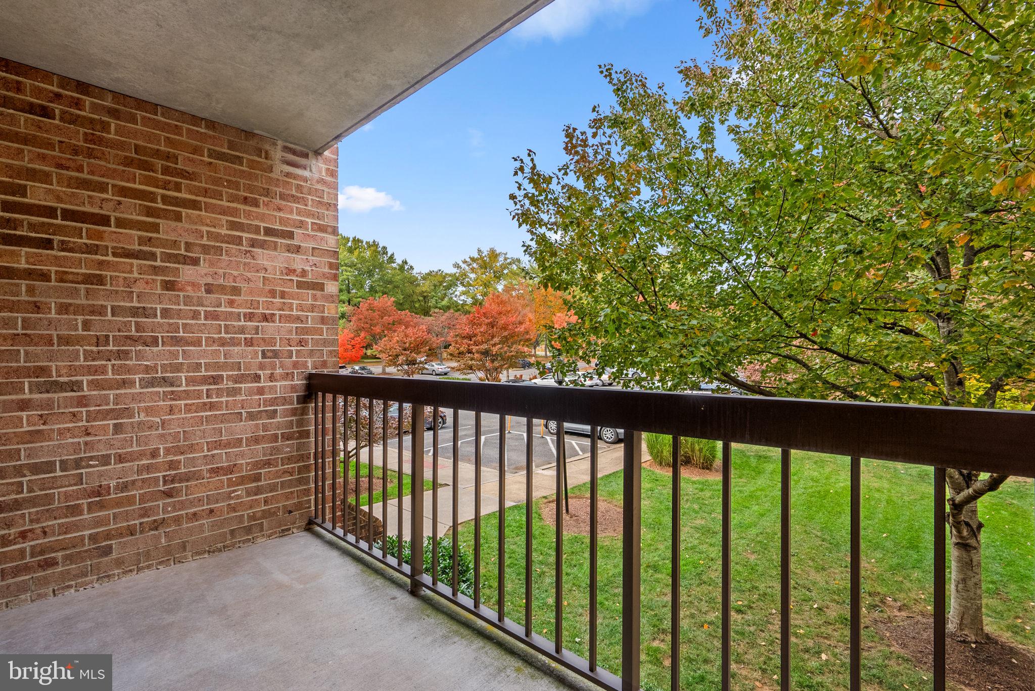 GEORGETOWN VILLAGE - Residential Lease