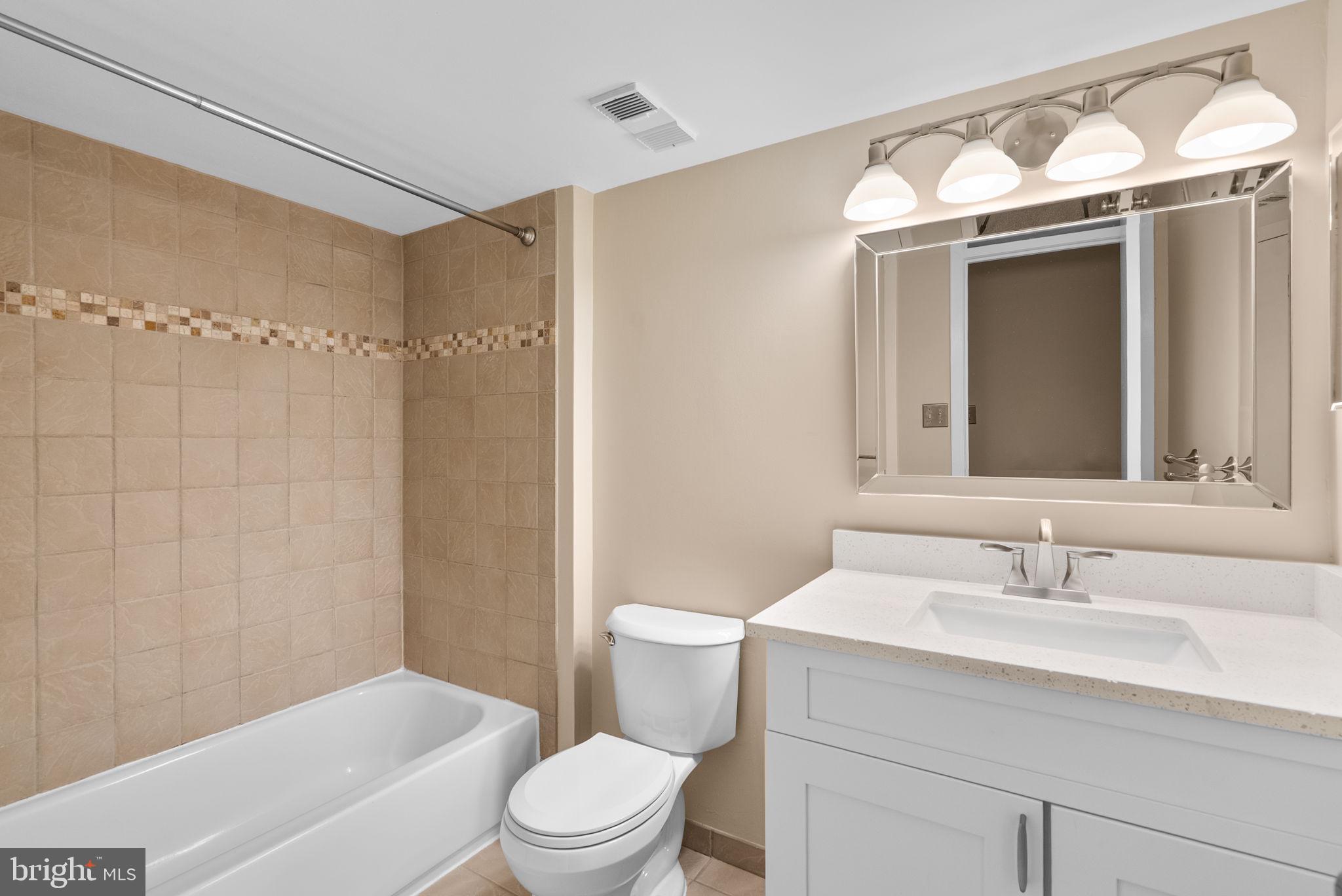 GEORGETOWN VILLAGE - Residential Lease