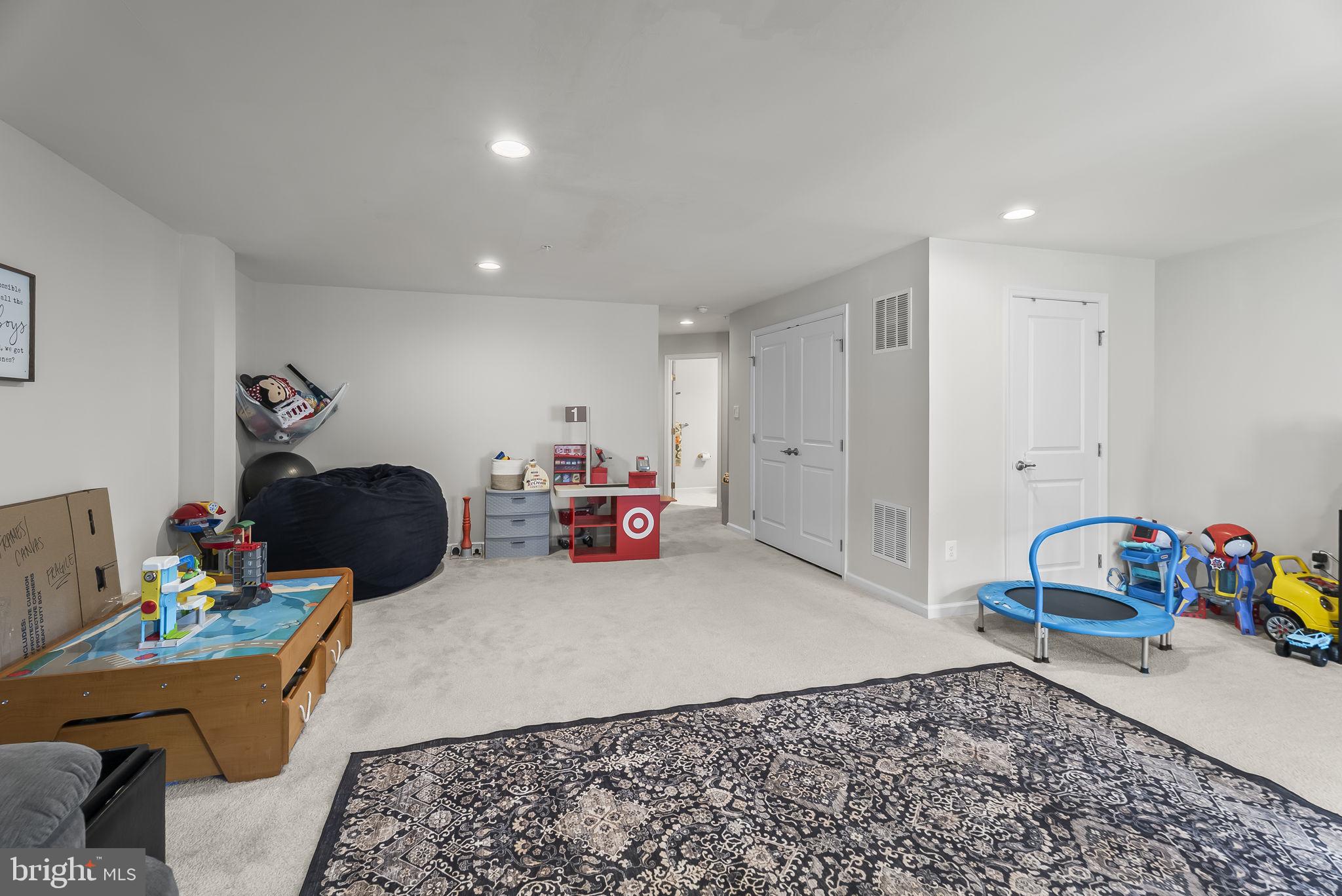 BRUNSWICK CROSSING - Residential