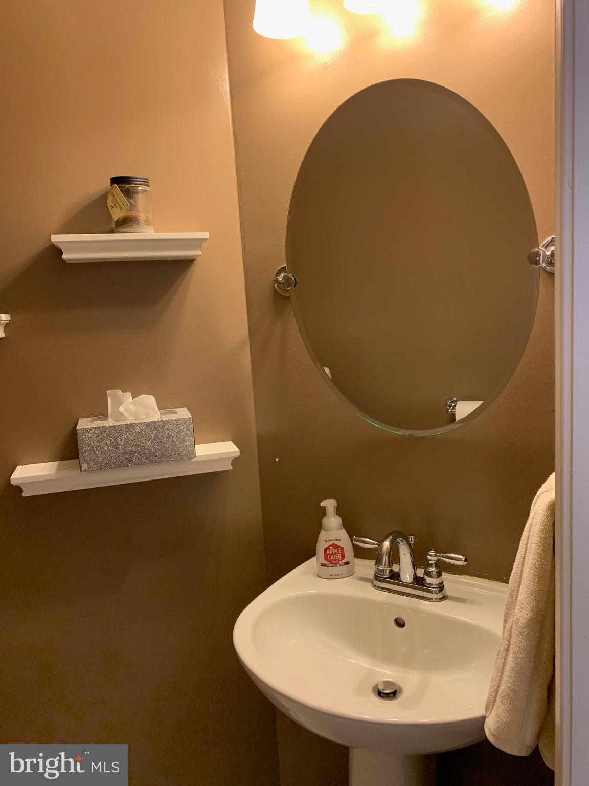 CASCADES - Residential Lease