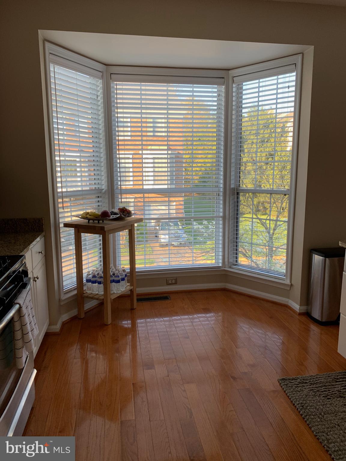 CASCADES - Residential Lease