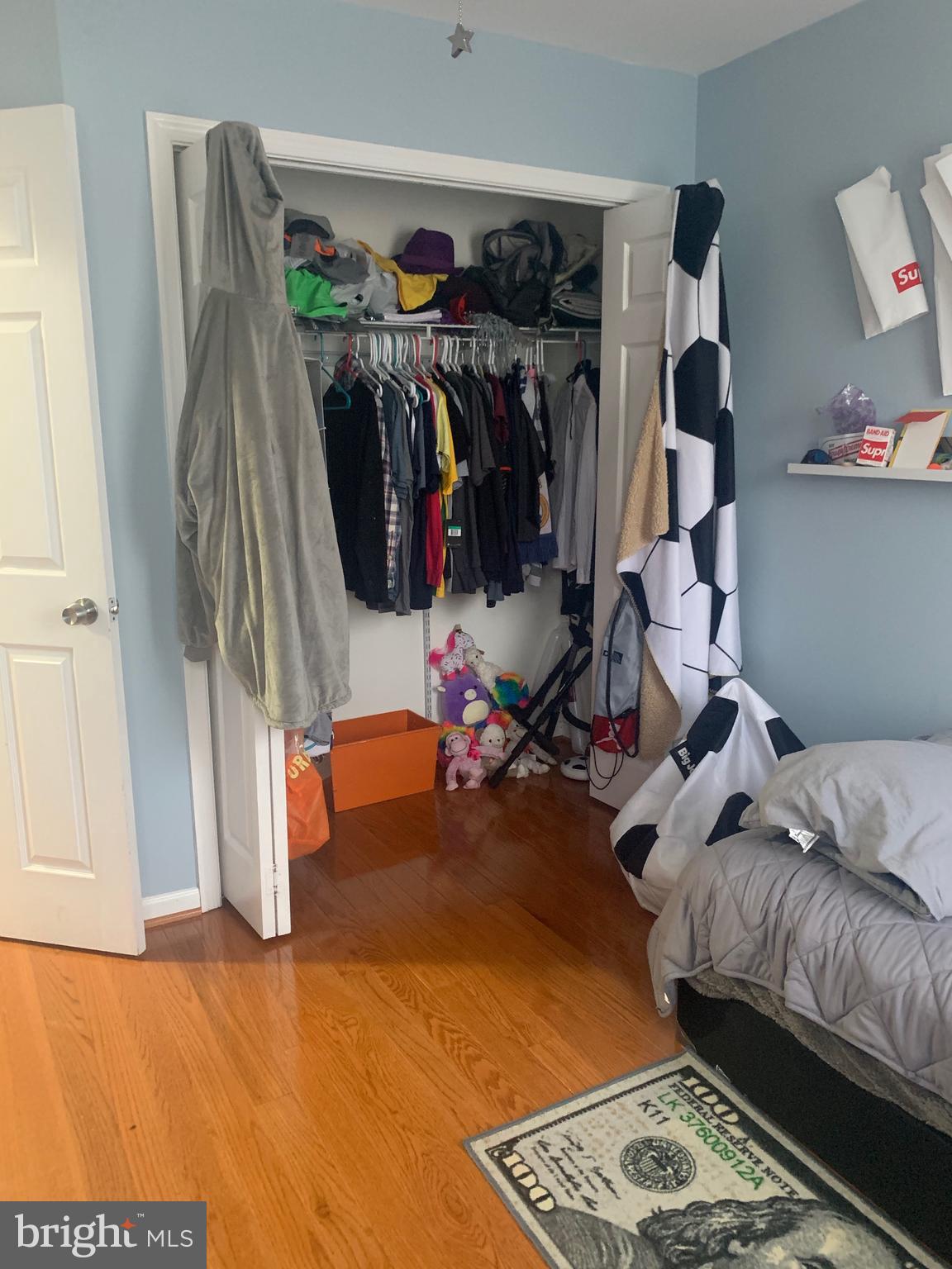 CASCADES - Residential Lease