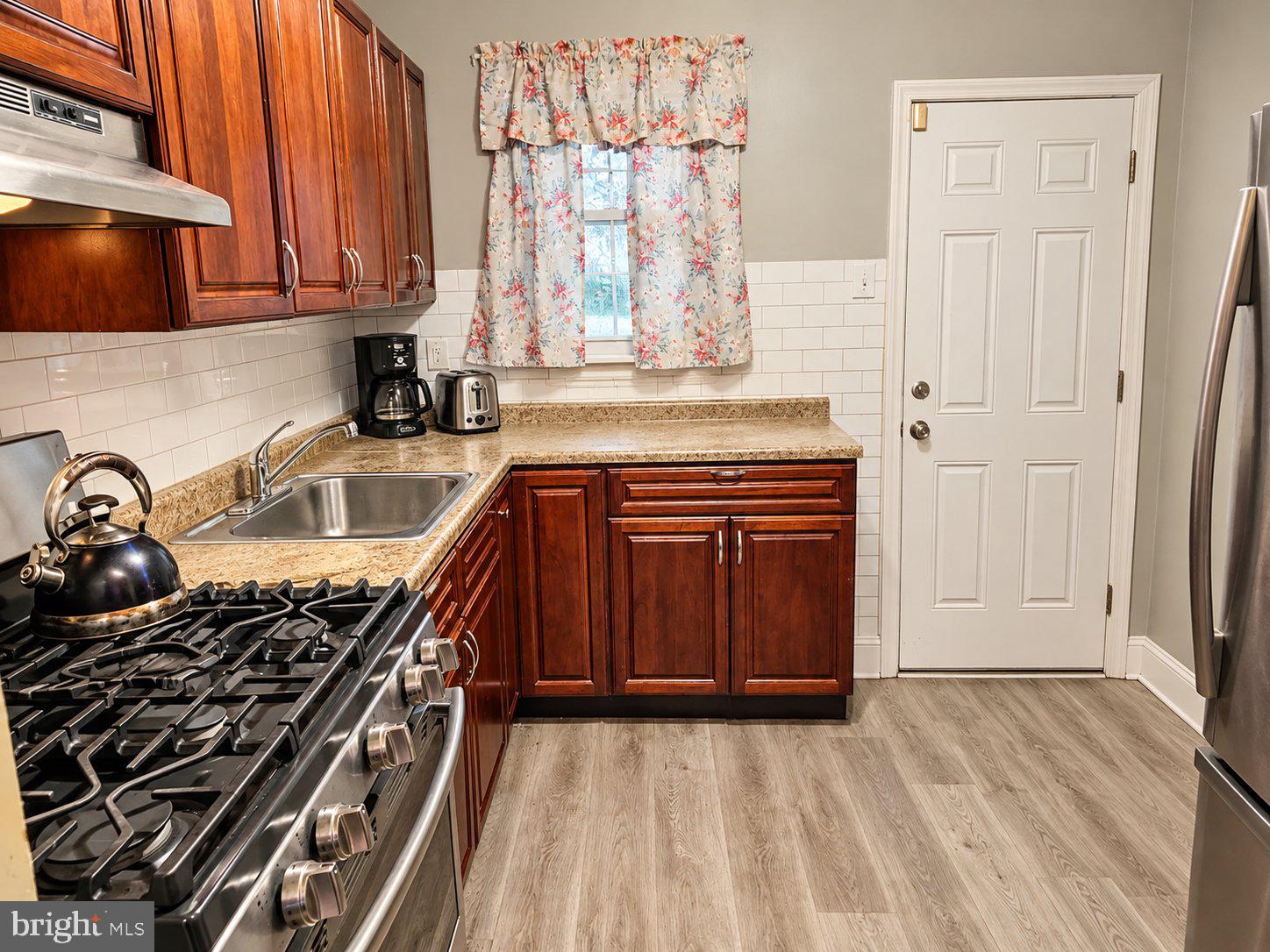 412 CANTRELL STREET