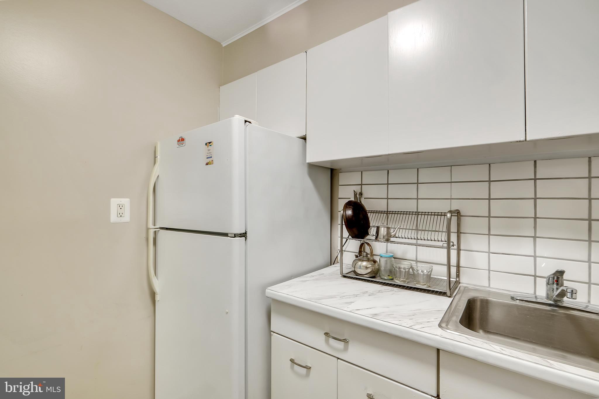 THE CARLTON - Residential