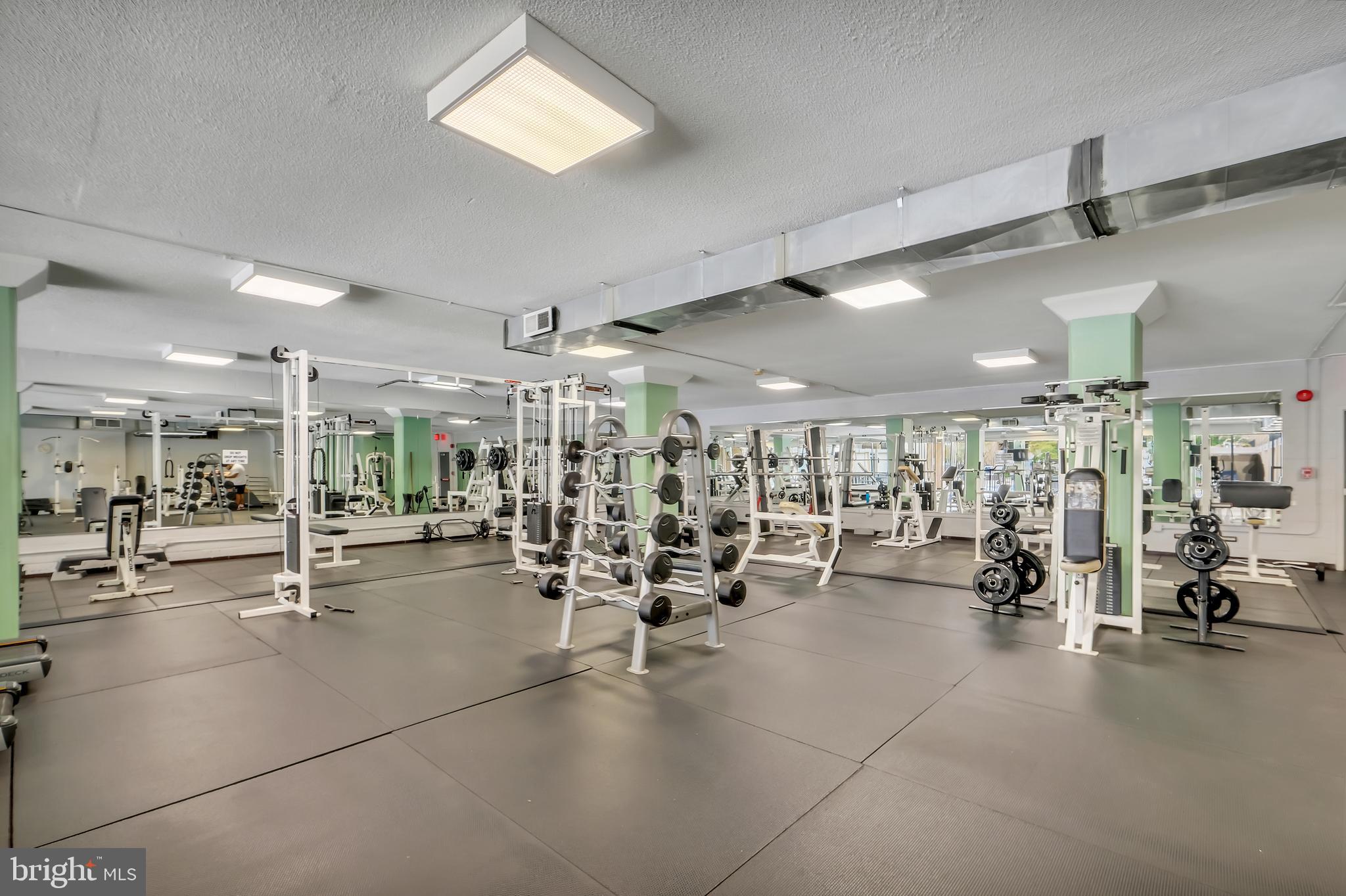 THE CARLTON - Residential