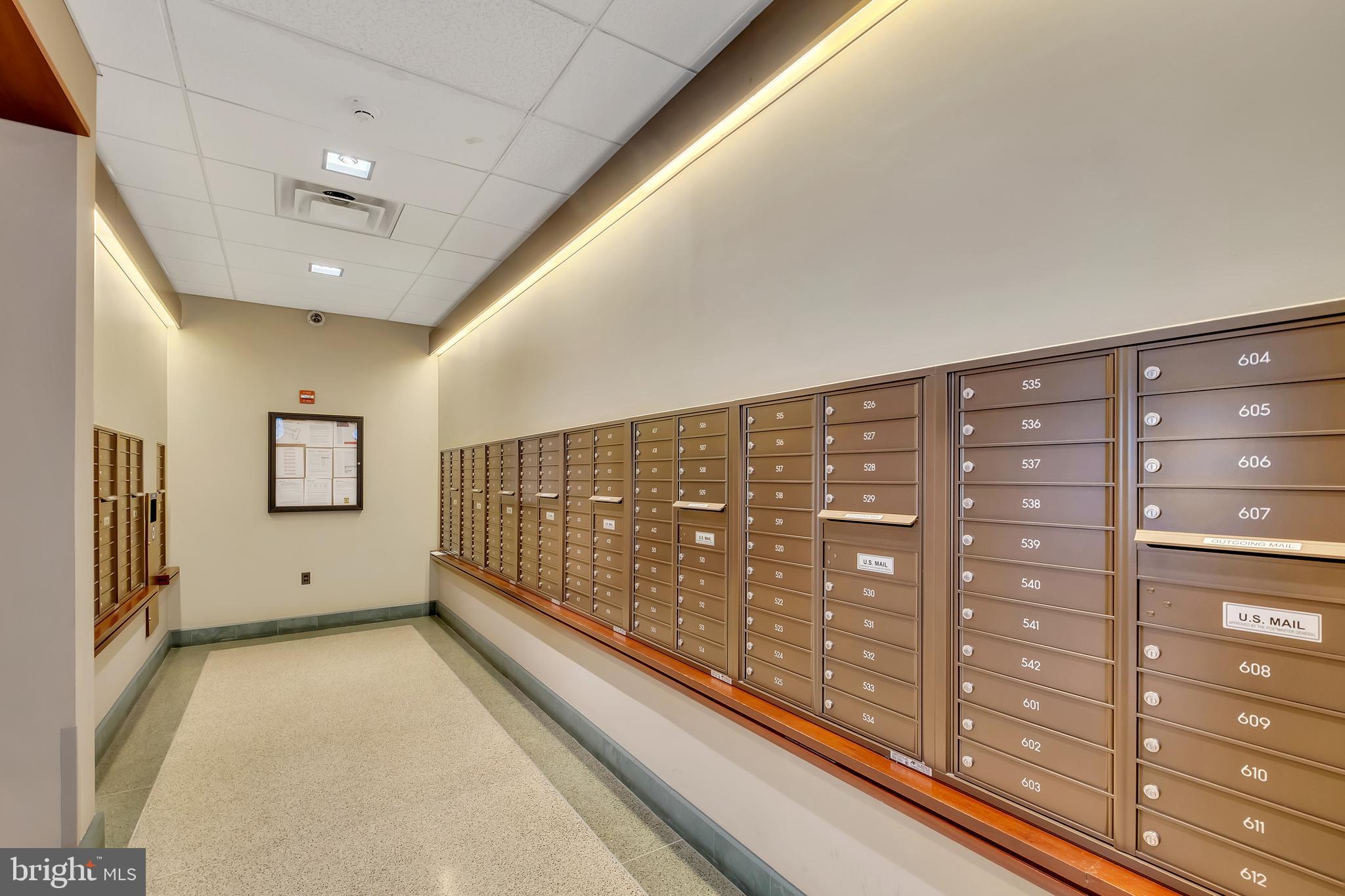 THE CARLTON - Residential