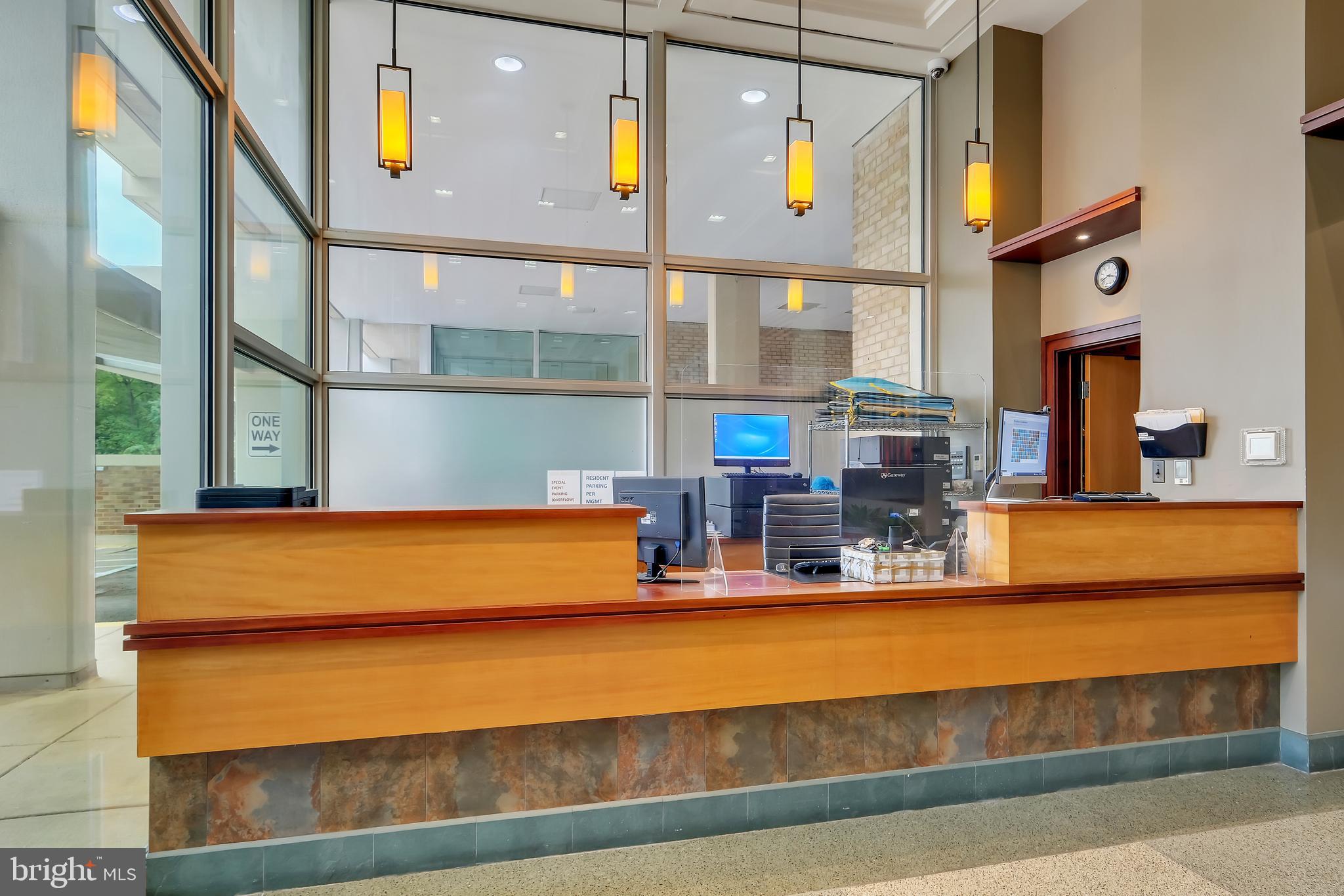 THE CARLTON - Residential