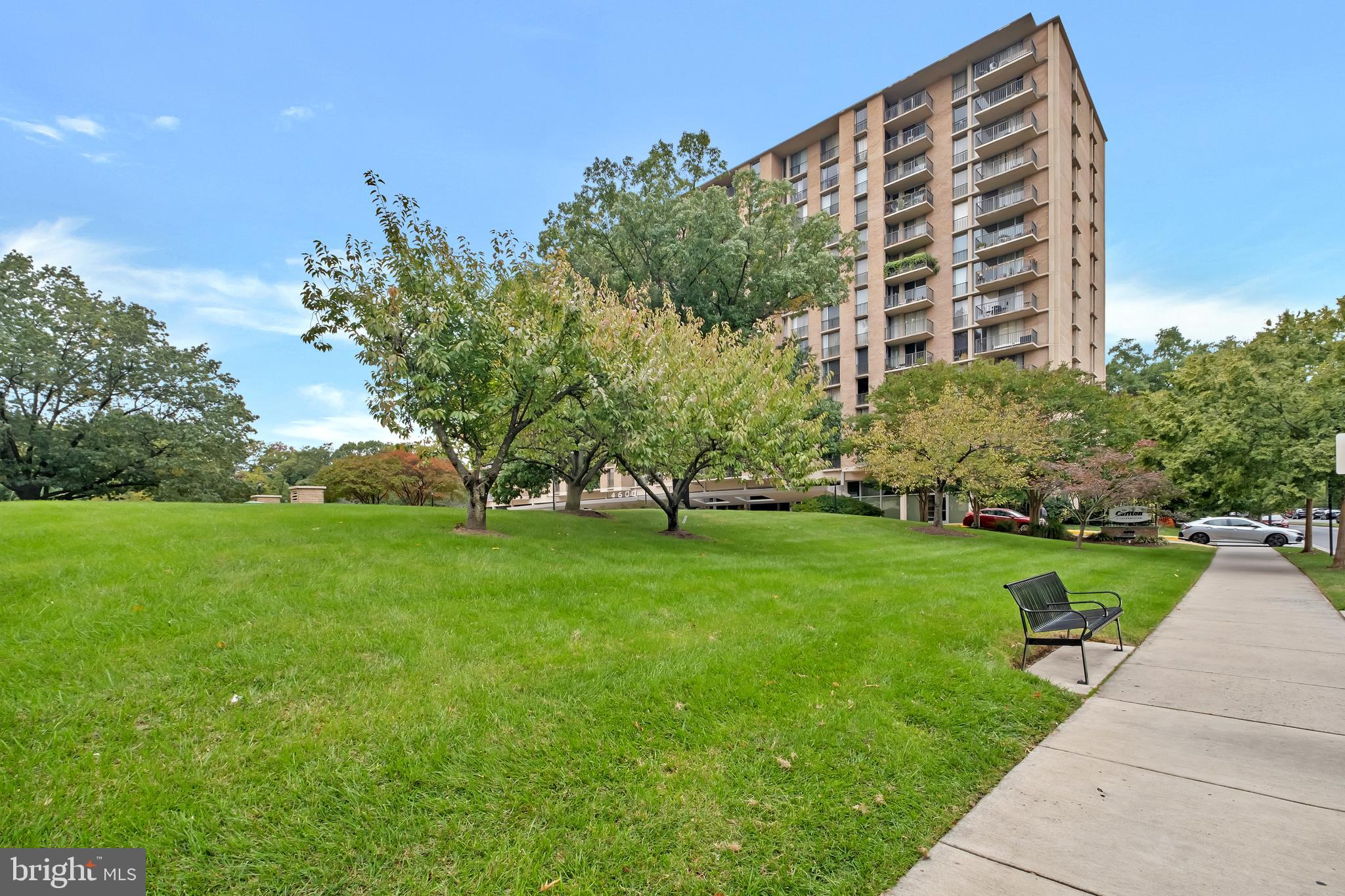 THE CARLTON - Residential