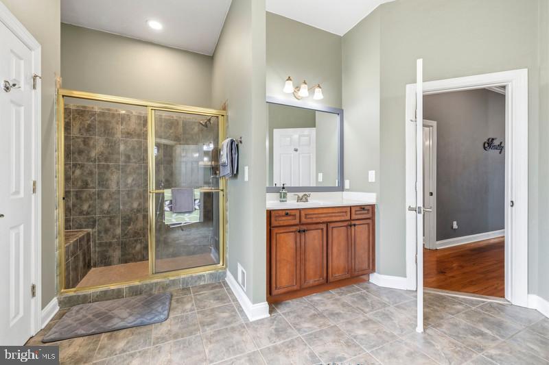 LAKE OF THE WOODS - Residential