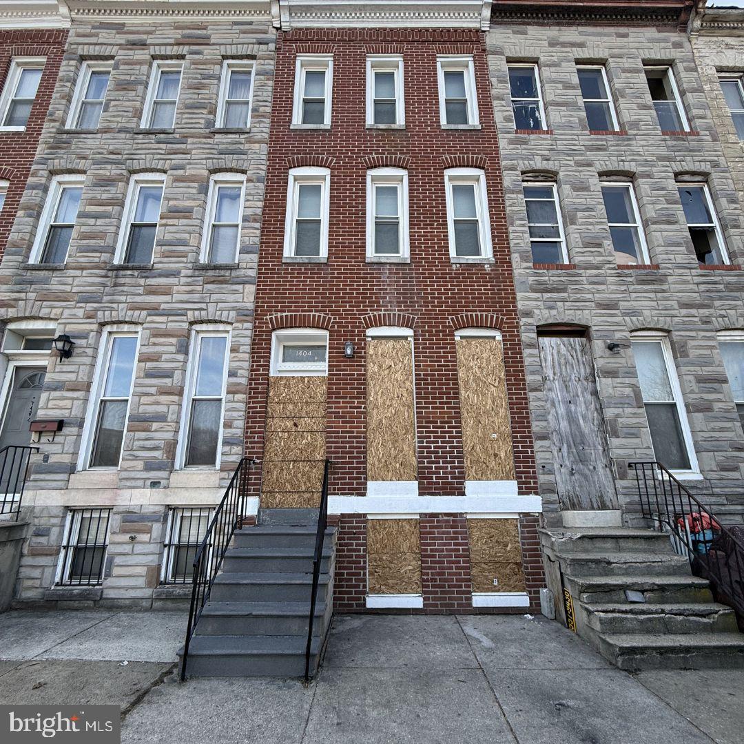 SANDTOWN-WINCHESTER - Residential