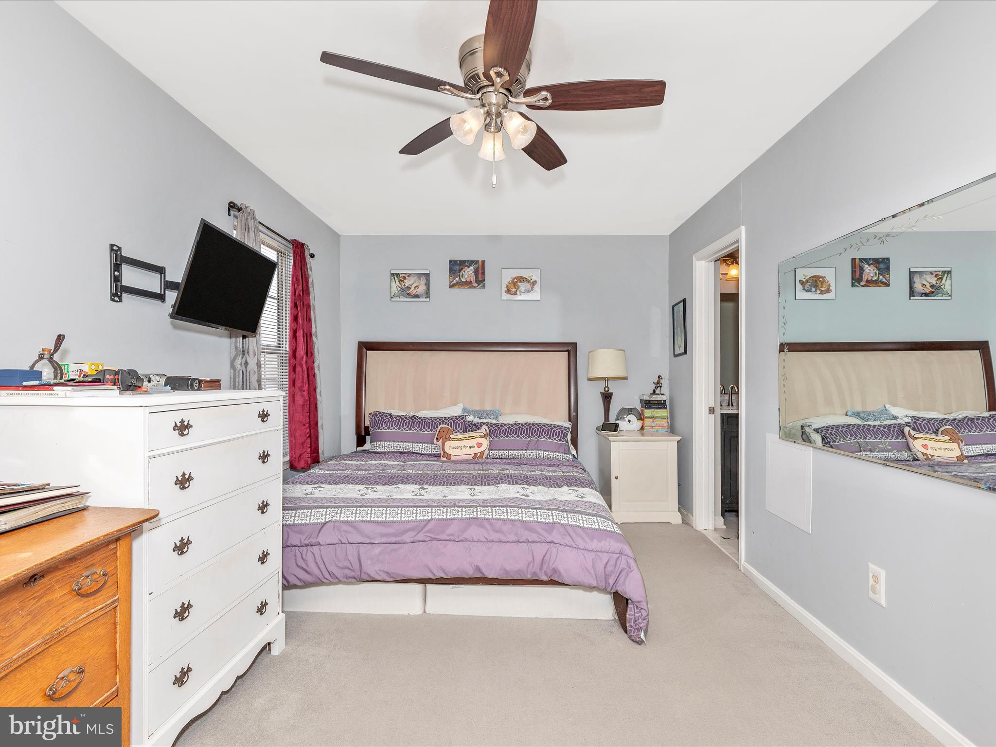 ROBIN MEADOWS - Residential