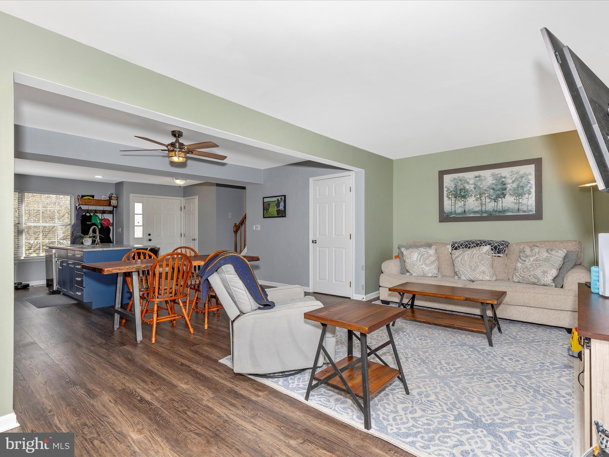 ROBIN MEADOWS - Residential