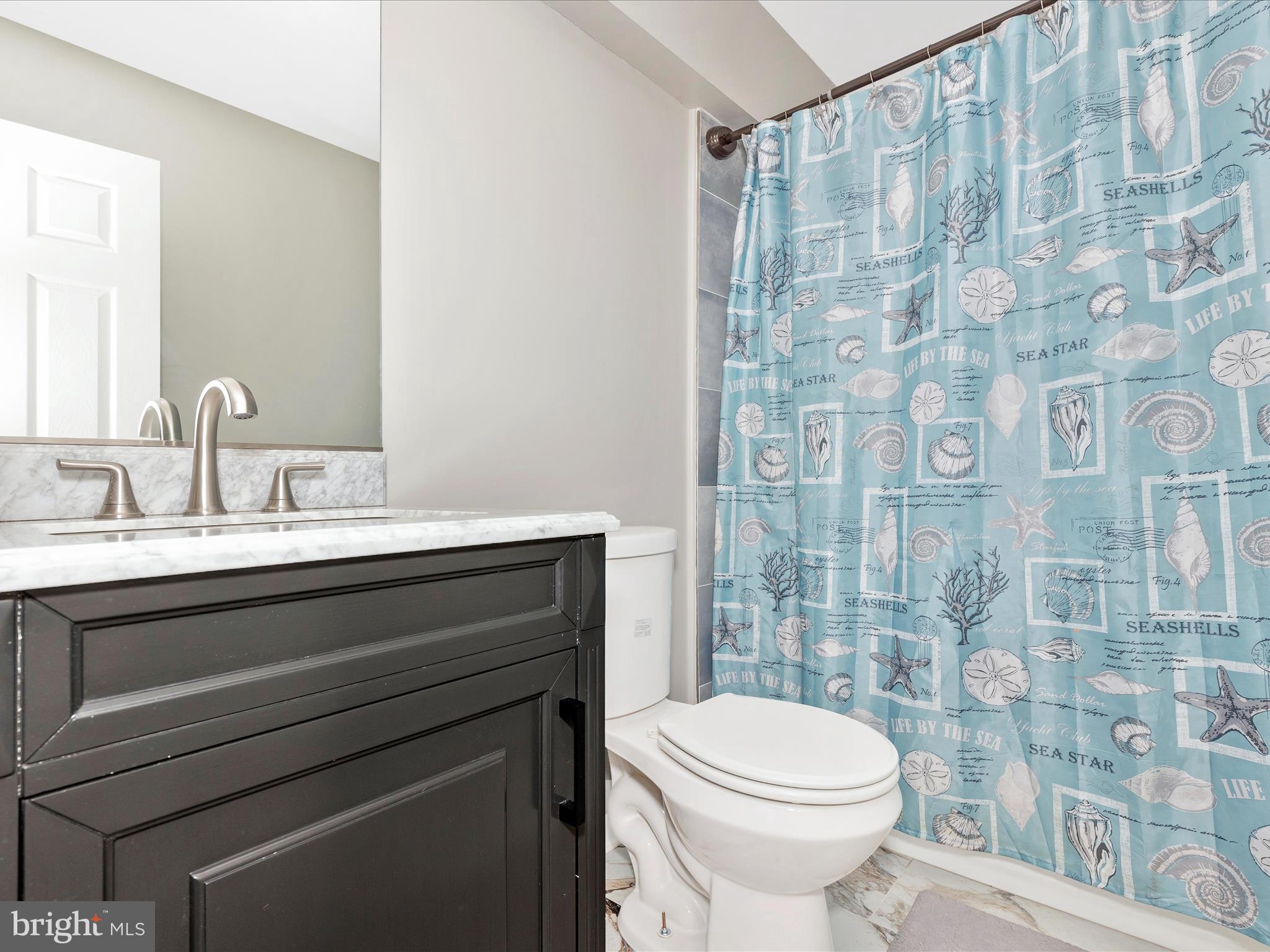 ROBIN MEADOWS - Residential