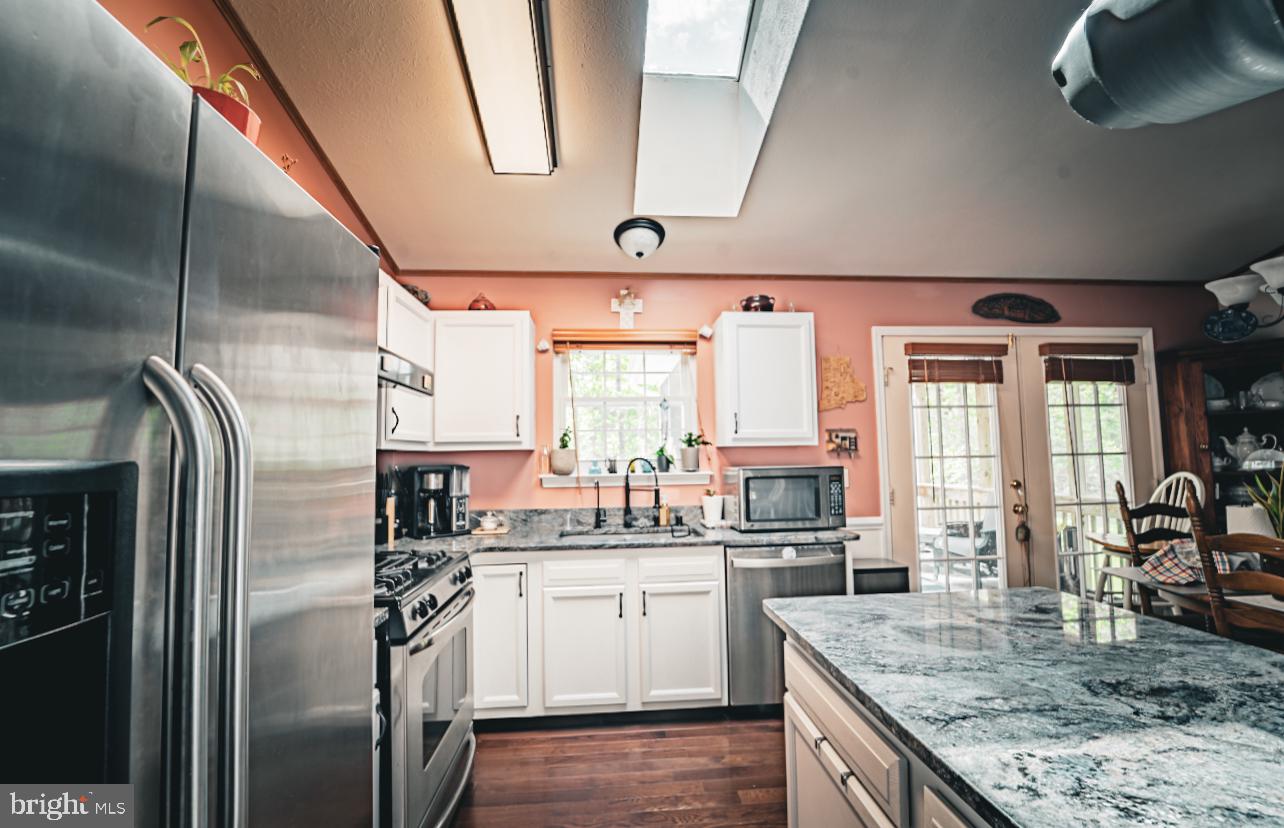 ARGYLE HILLS - Residential