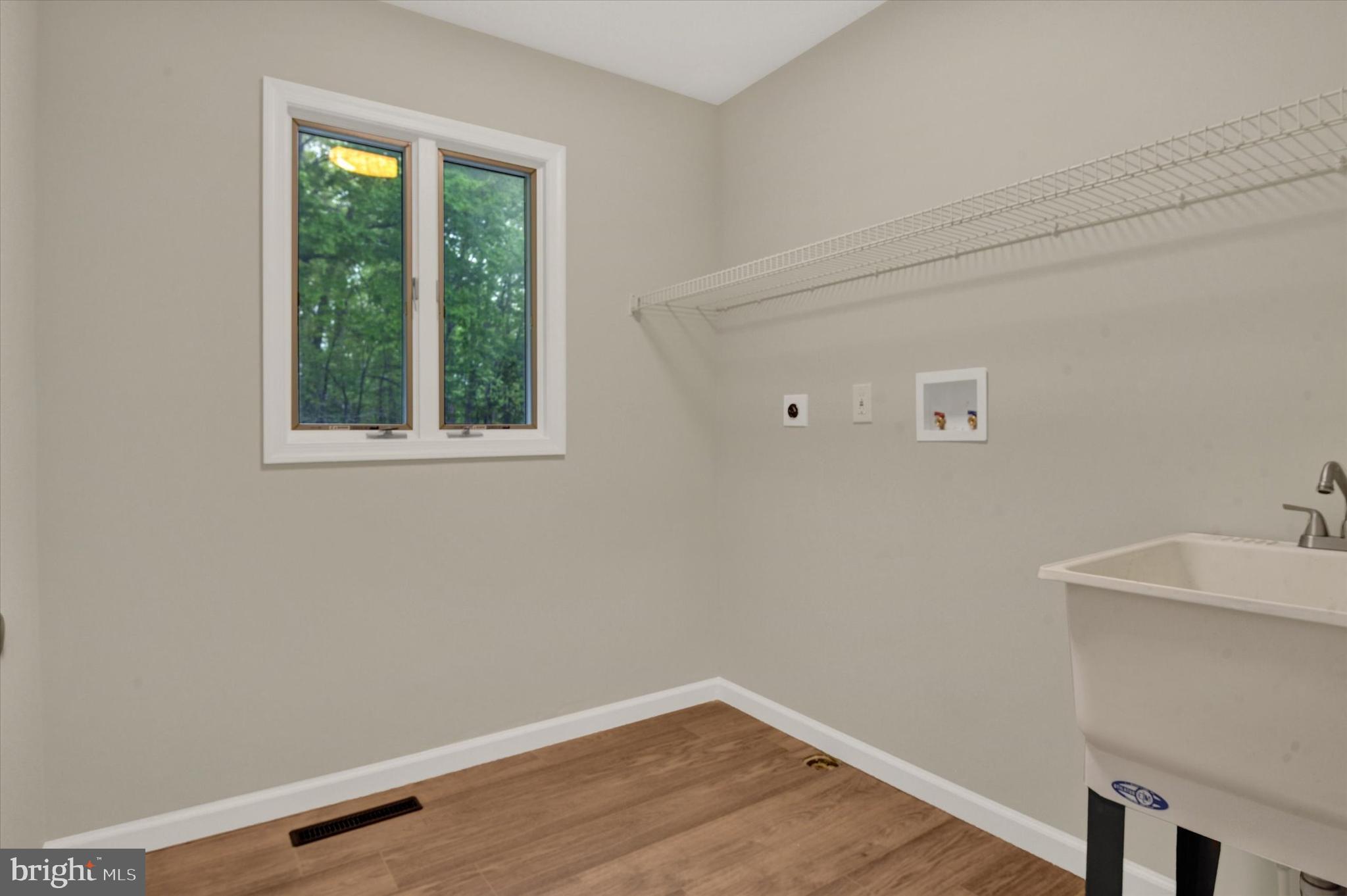 FREELAND/PARKTON - Residential