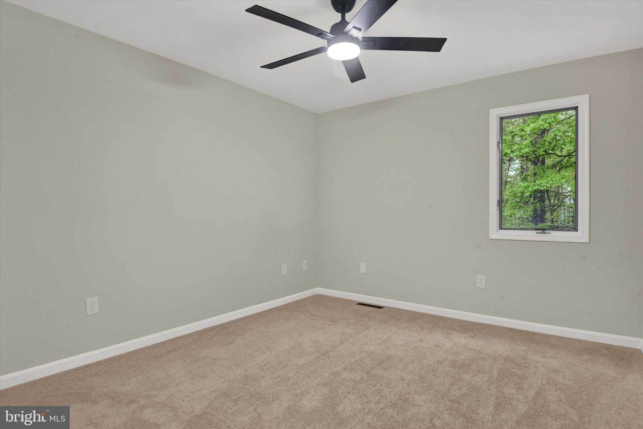 FREELAND/PARKTON - Residential