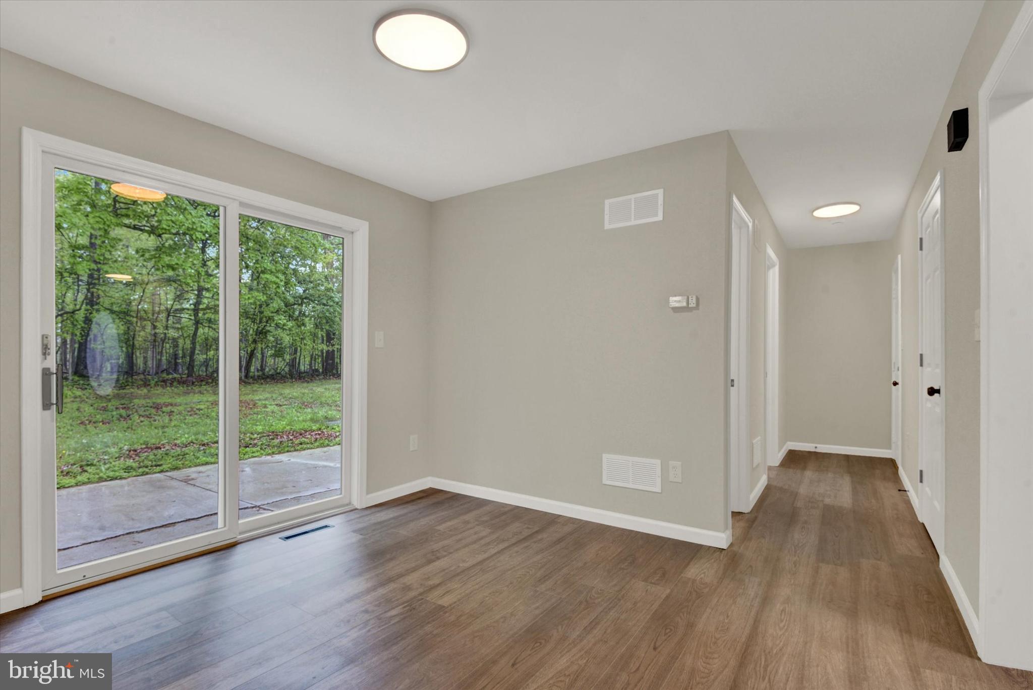 FREELAND/PARKTON - Residential