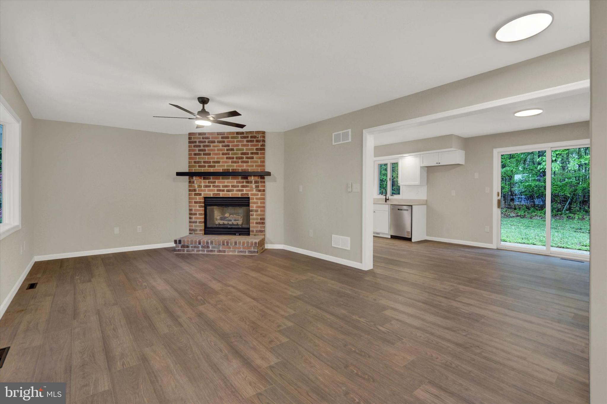 FREELAND/PARKTON - Residential