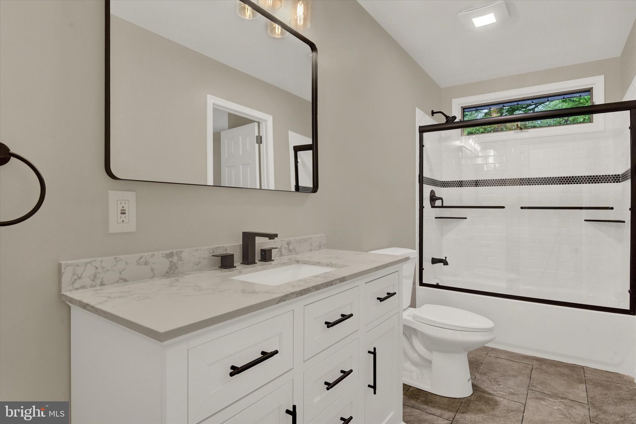 FREELAND/PARKTON - Residential