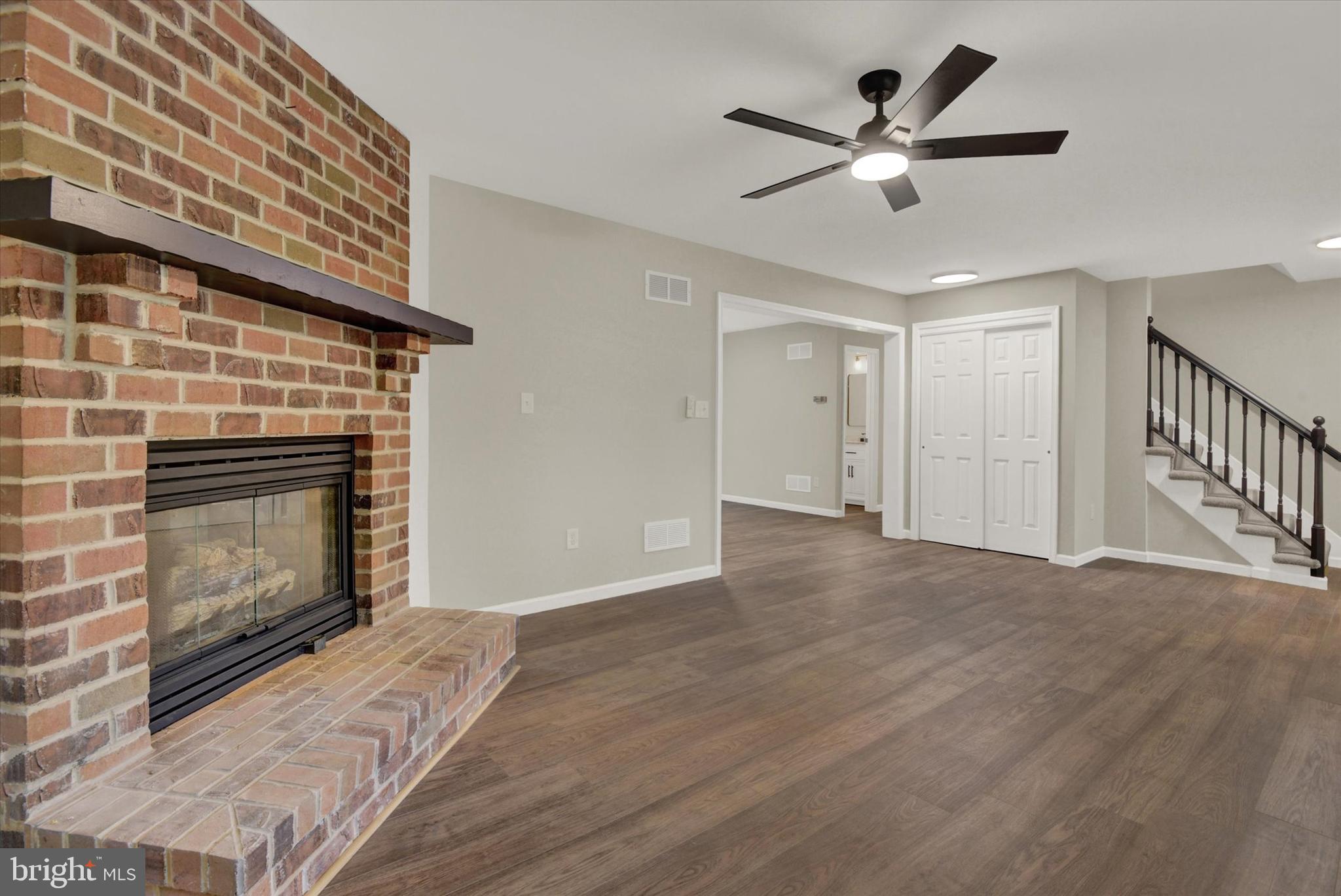 FREELAND/PARKTON - Residential