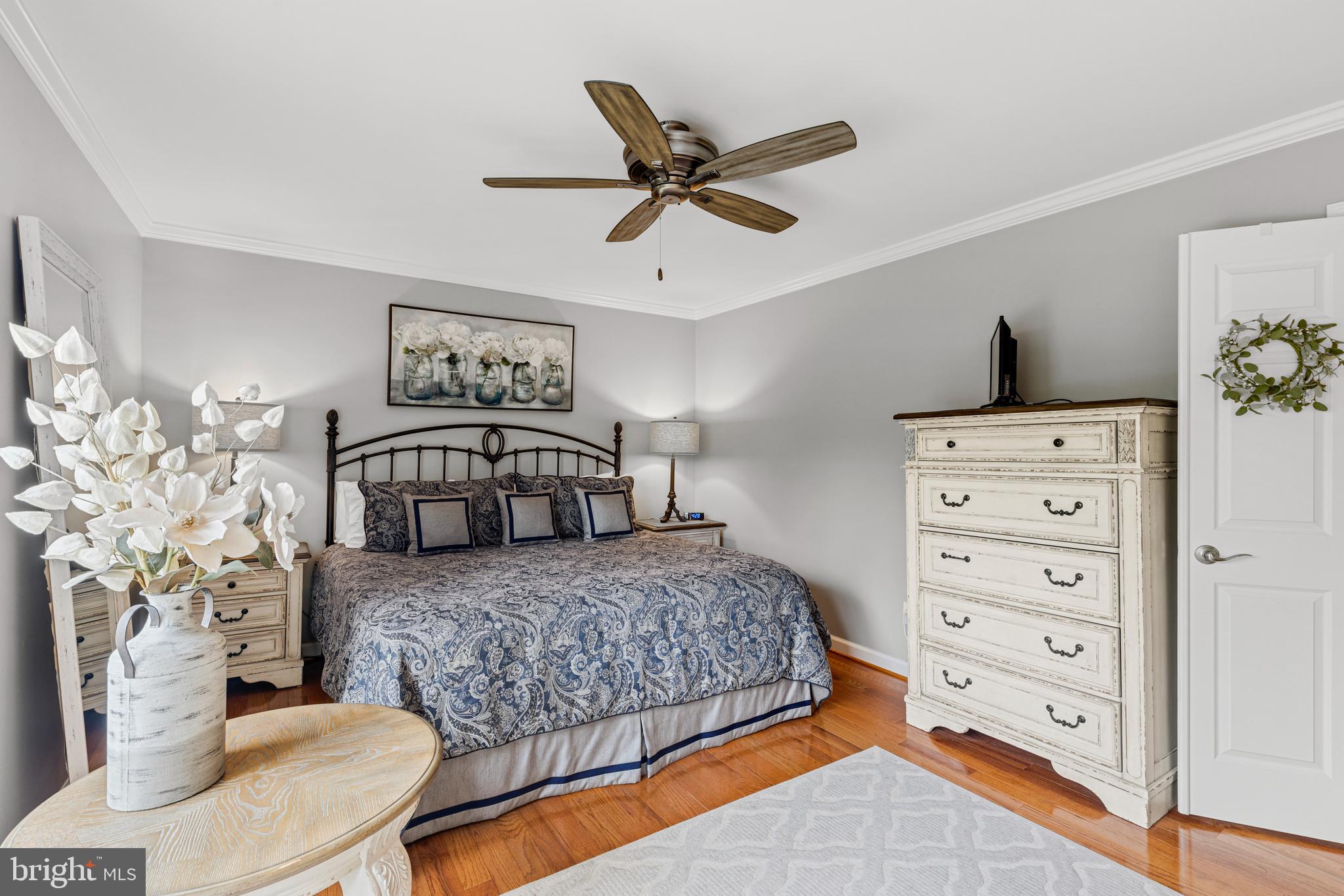 HUNT RIDGE - Residential