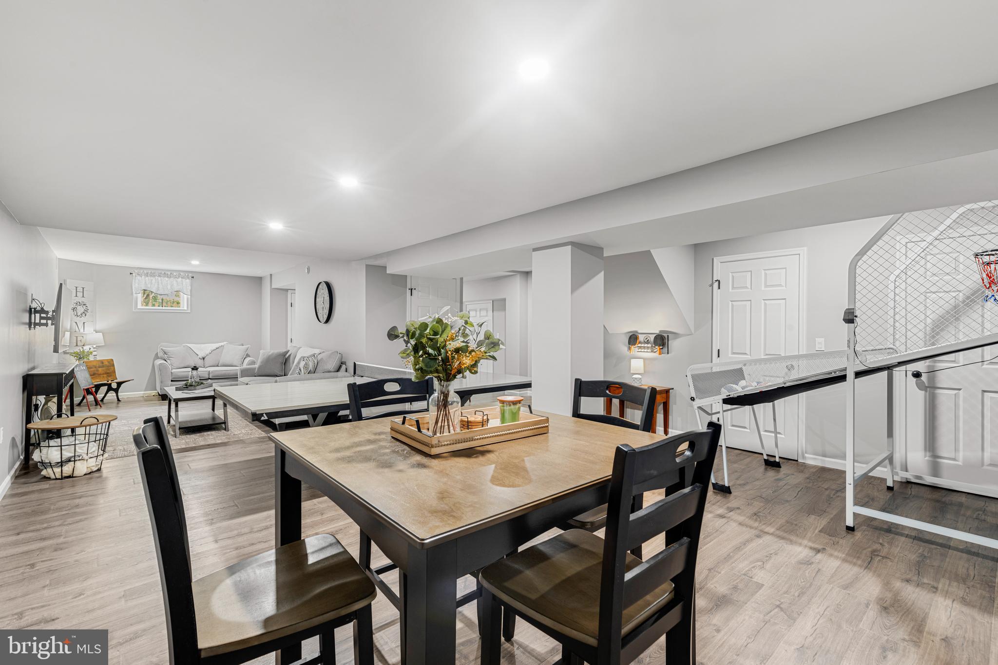 HUNT RIDGE - Residential