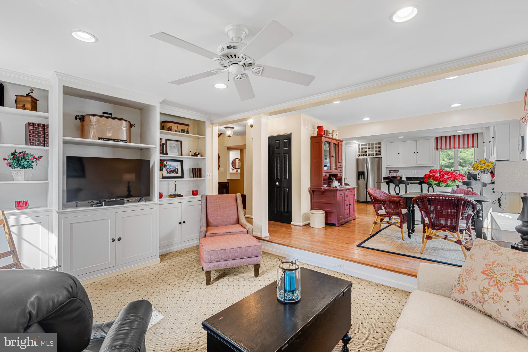 HUNT RIDGE - Residential