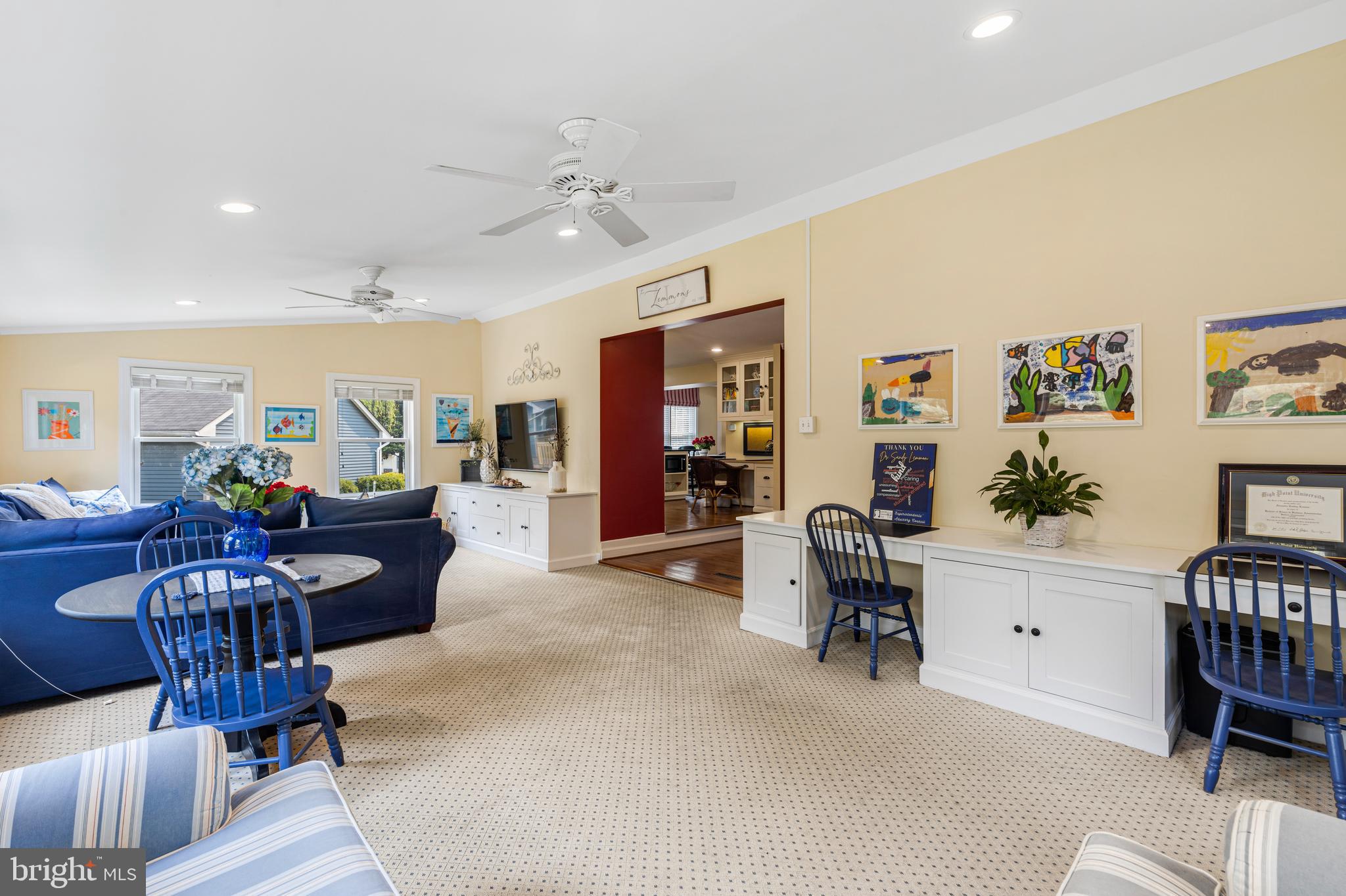 HUNT RIDGE - Residential