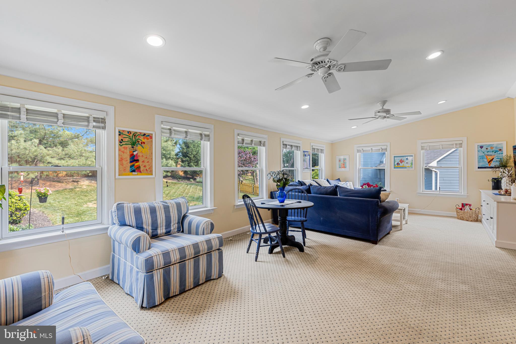 HUNT RIDGE - Residential