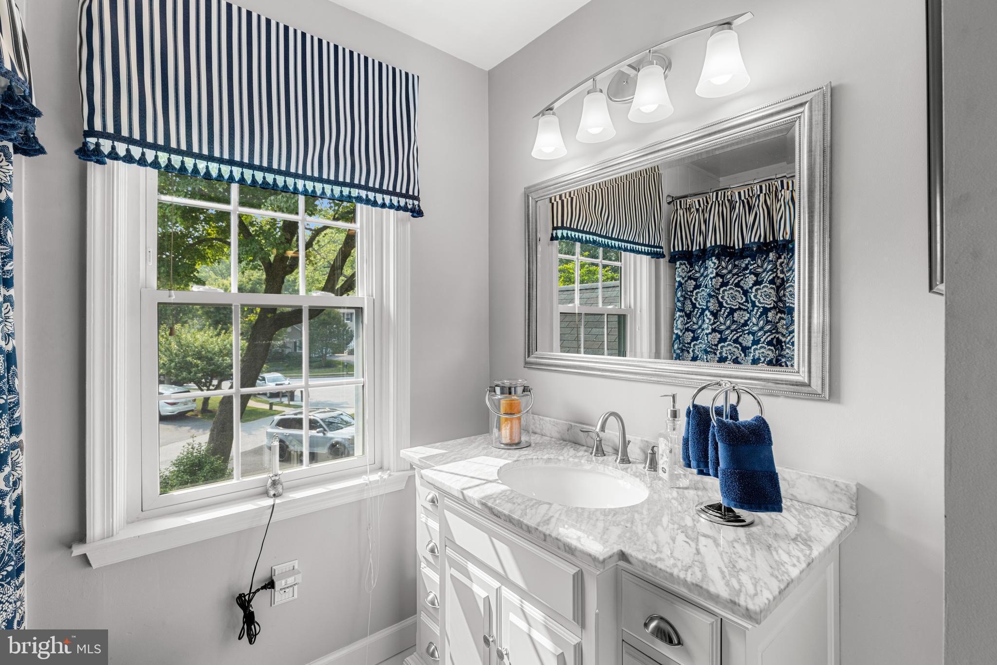 HUNT RIDGE - Residential