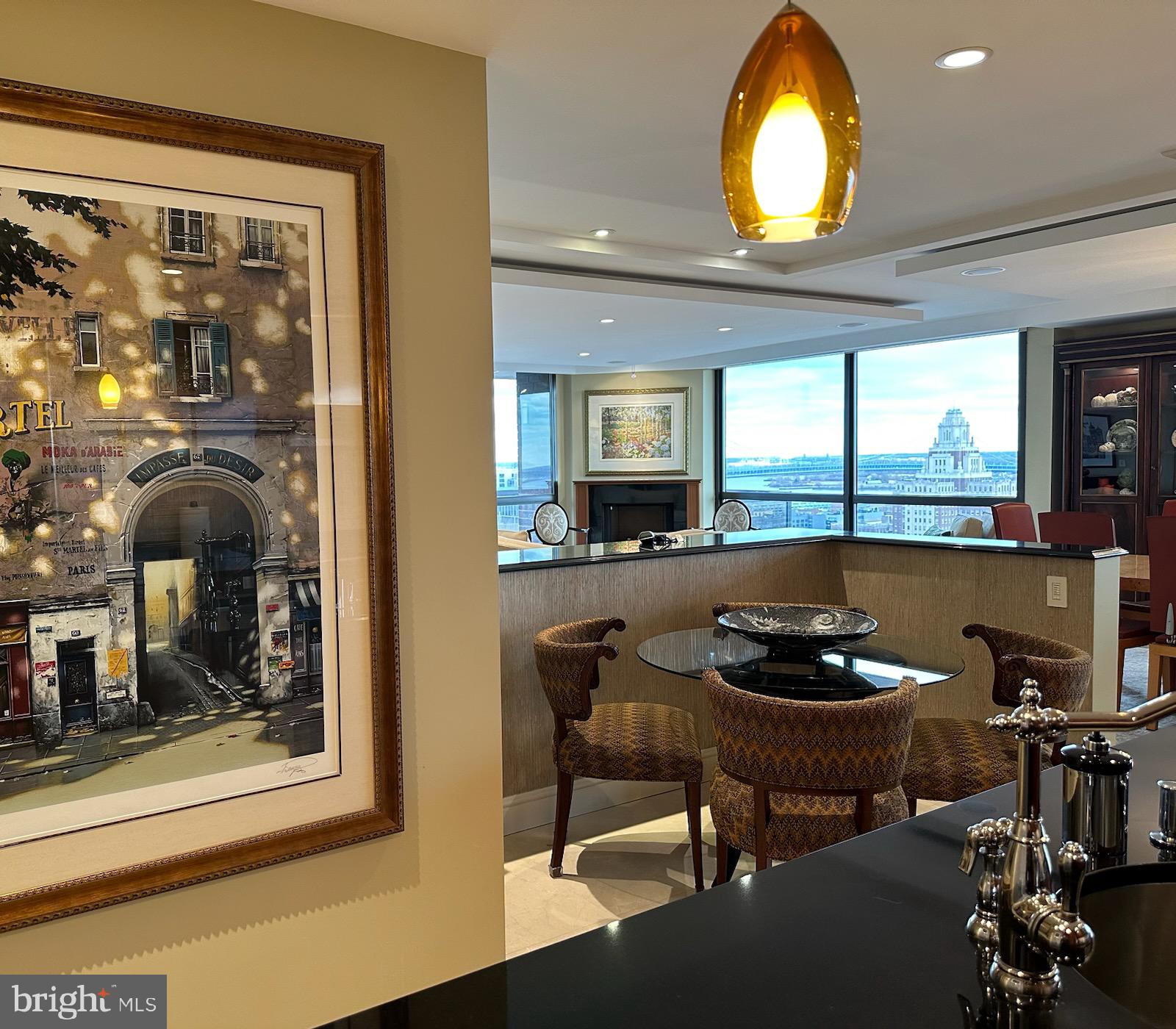 WASHINGTON SQ - Residential