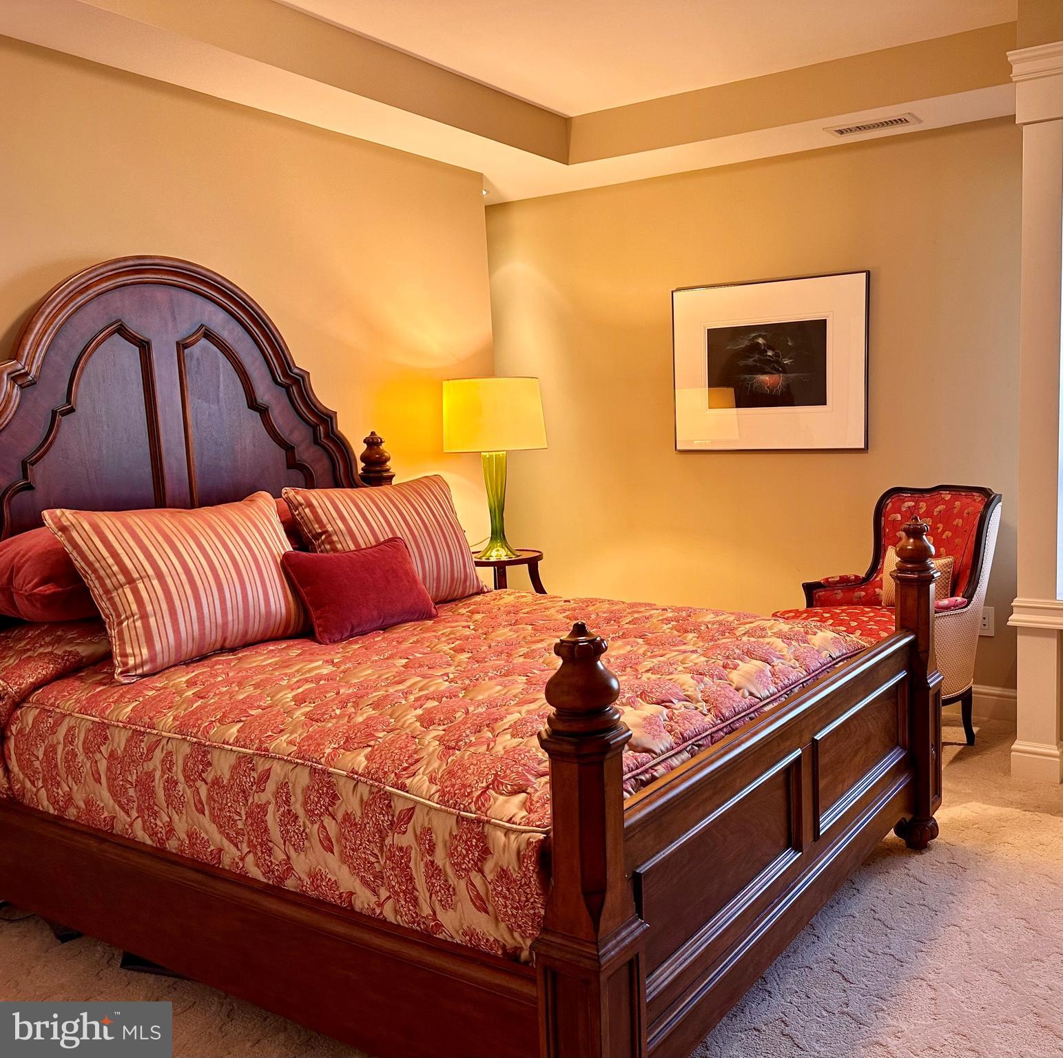 WASHINGTON SQ - Residential